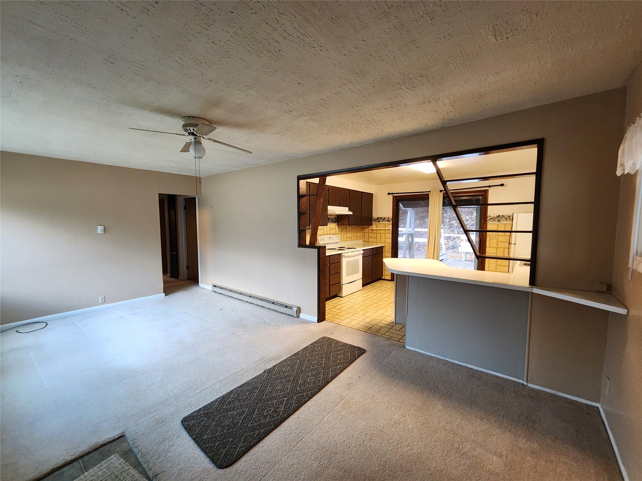 33762 Us Highway 2 Property Photo 3