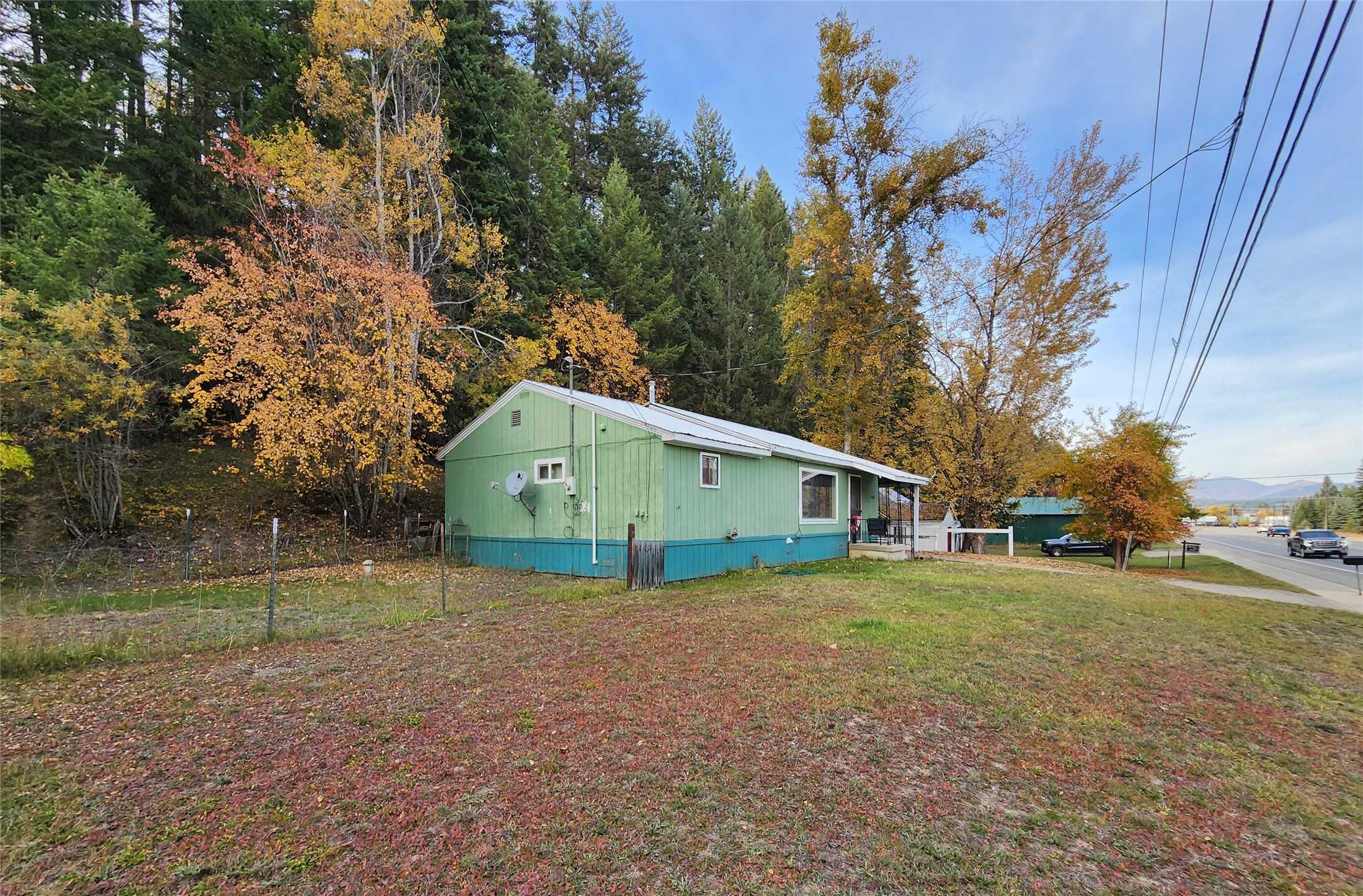 33762 Us Highway 2 Property Photo 18