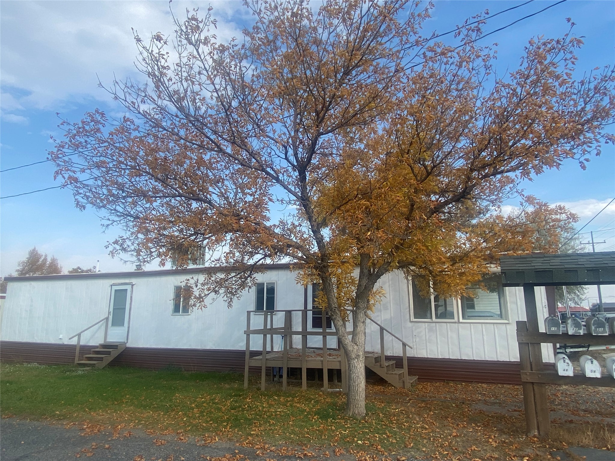 804 Phoenix Avenue 1c Property Photo 3