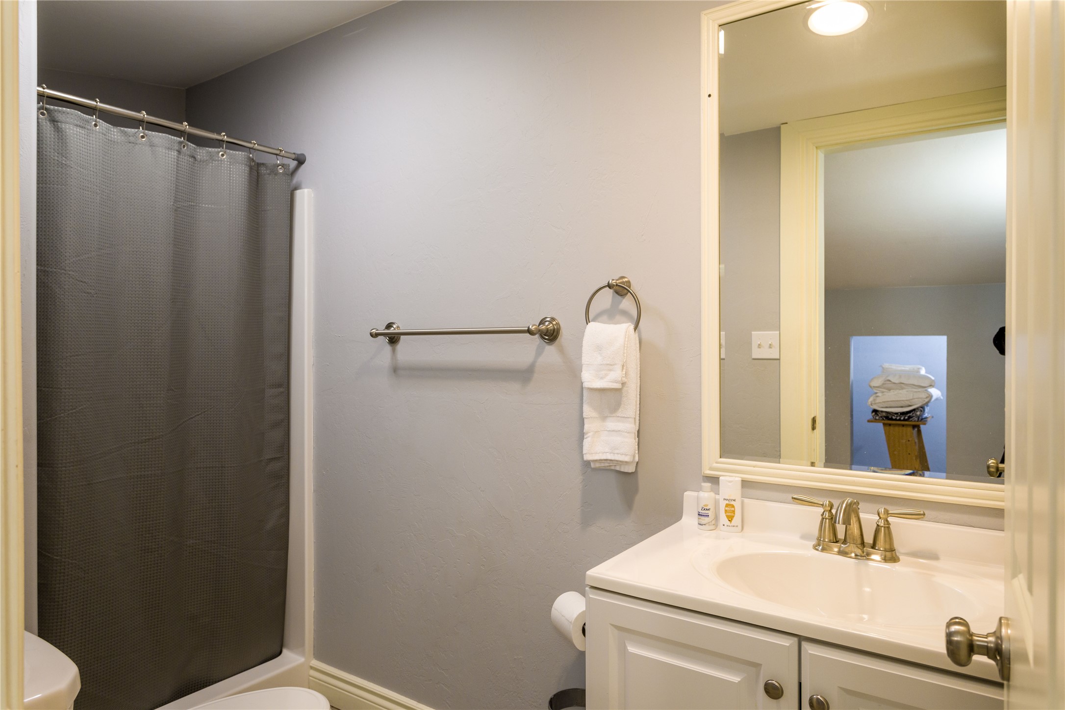 154 Riverside Drive Property Photo 25