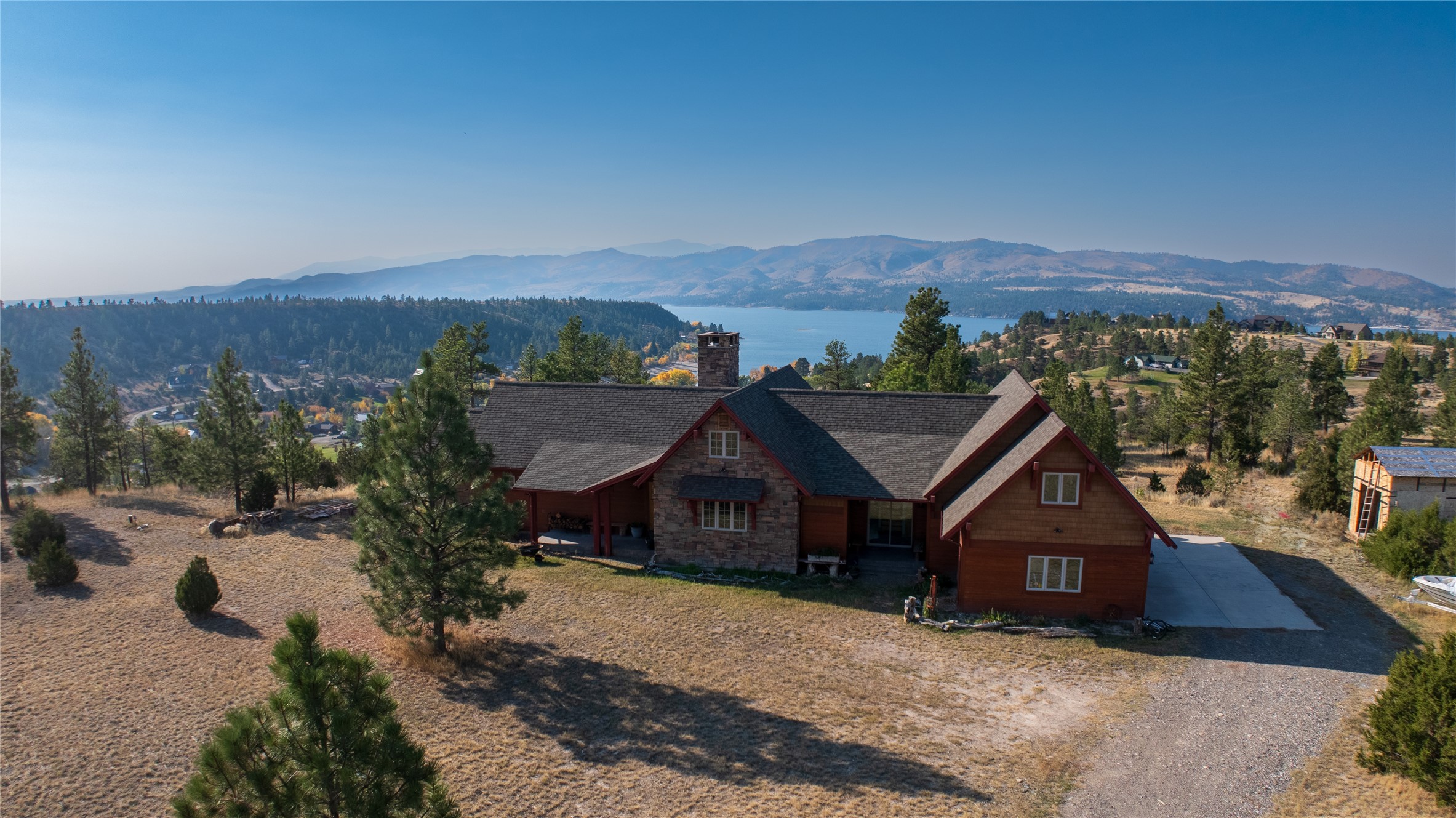 4025 Sunset Ridge Drive Property Photo 2