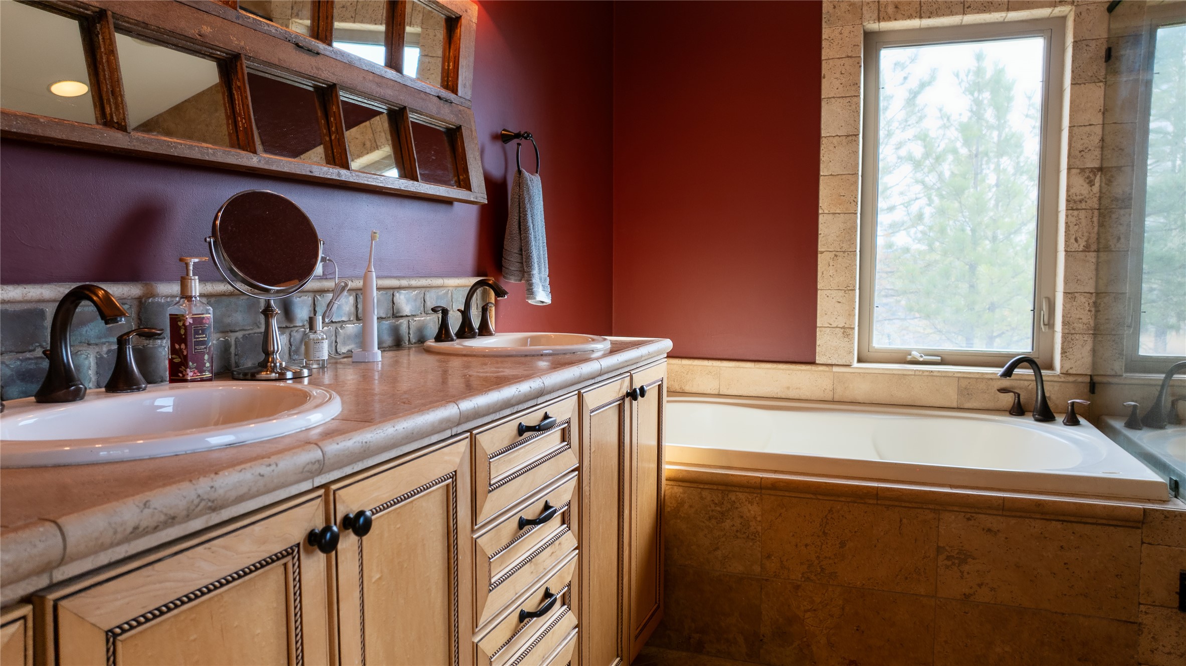 4025 Sunset Ridge Drive Property Photo 21