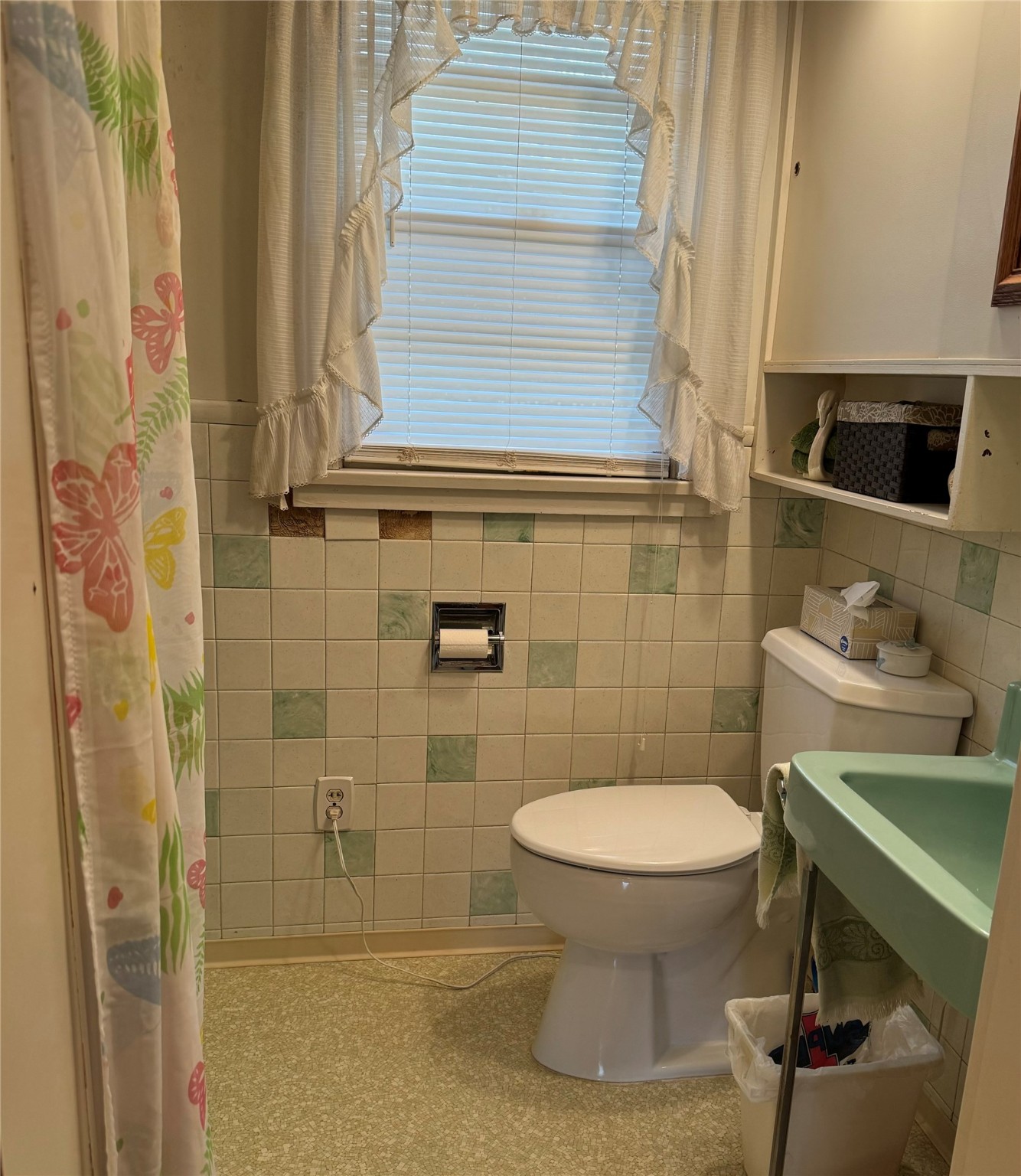 1302 Walnut Street Property Photo 16