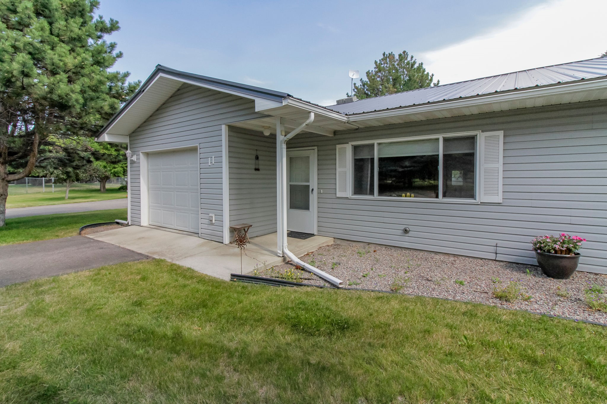Teton Terrace Real Estate Listings Main Image