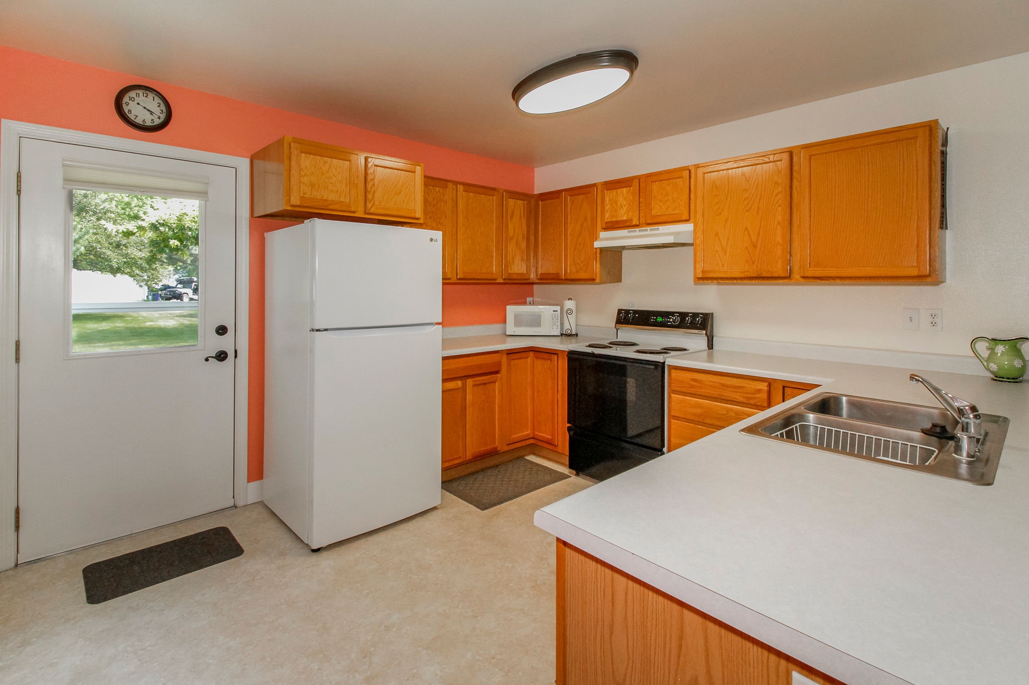 11 Iris Court Property Photo 13
