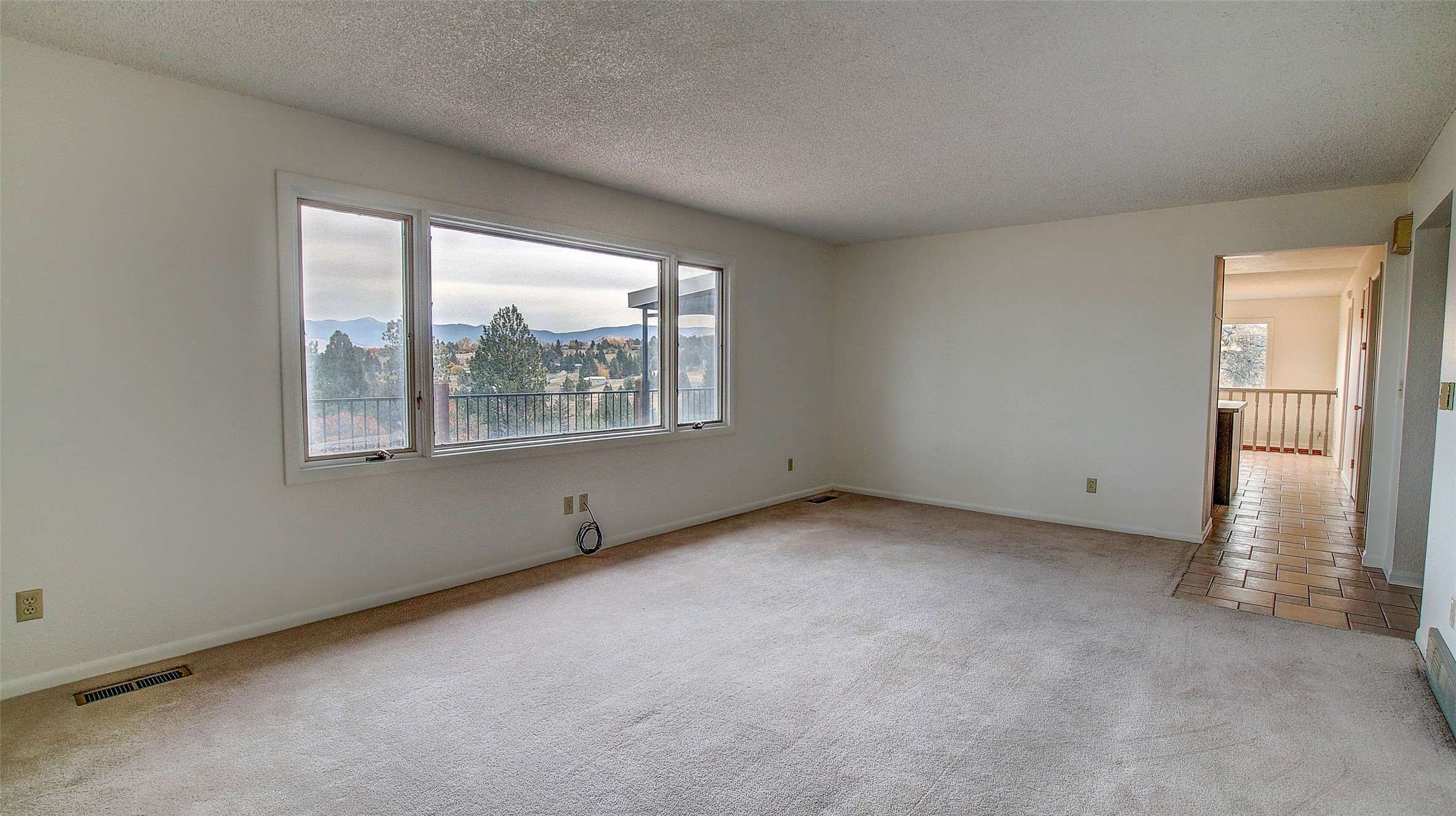 3450 Ravenwood Lane Property Photo 9