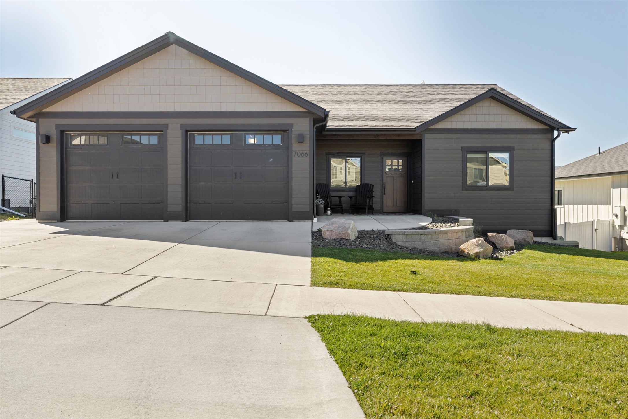7066 Max Drive Property Photo 1