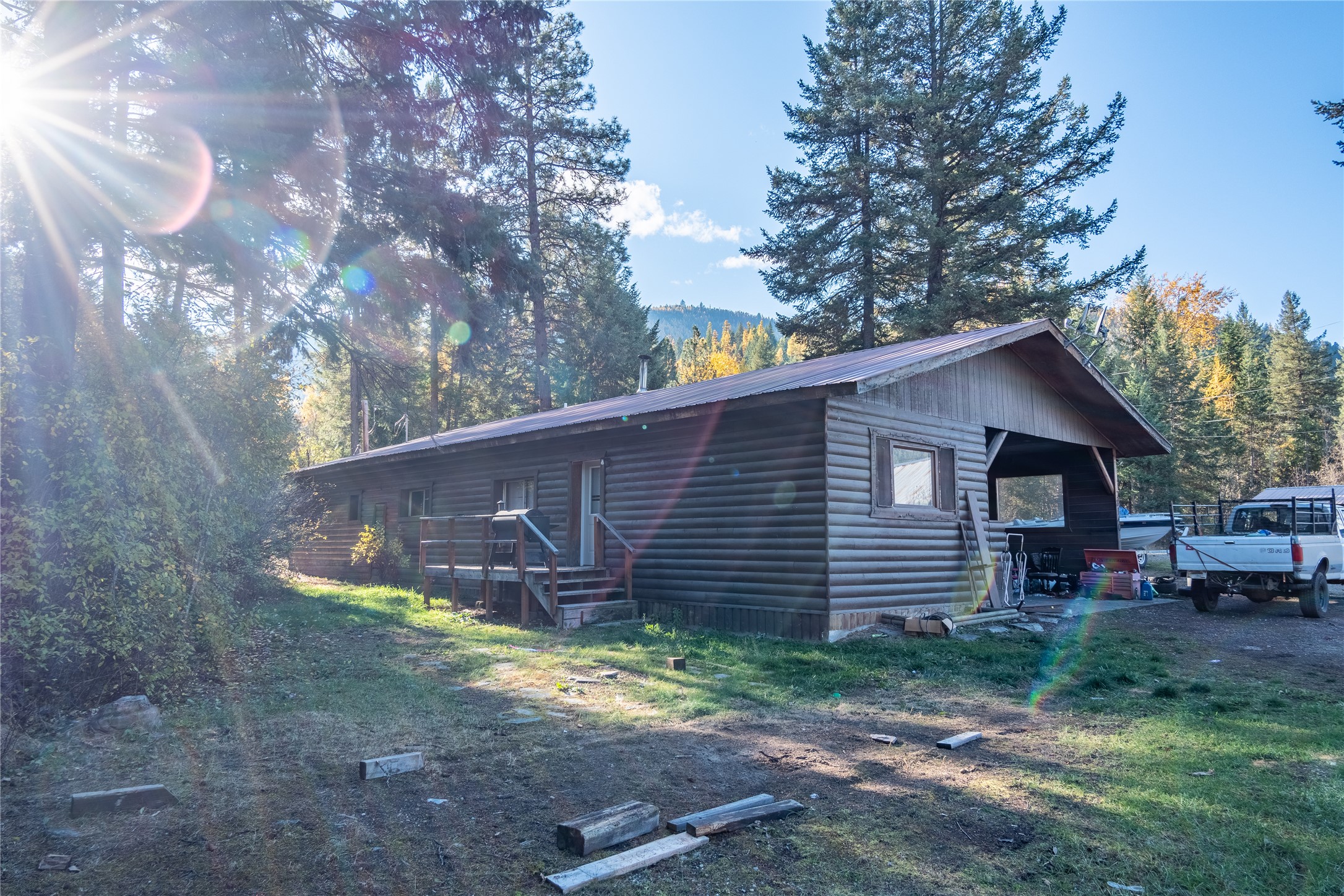 28140 Us Hwy 2 Property Photo 2