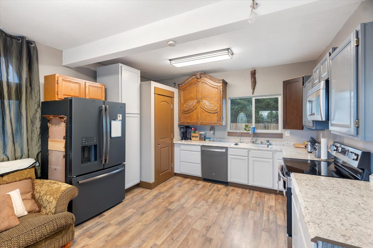 201 Narrow Way Property Photo 7