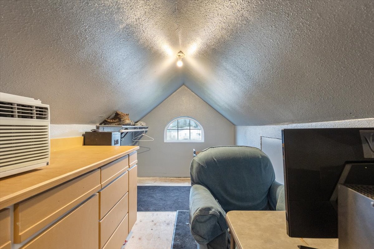 201 Narrow Way Property Photo 30