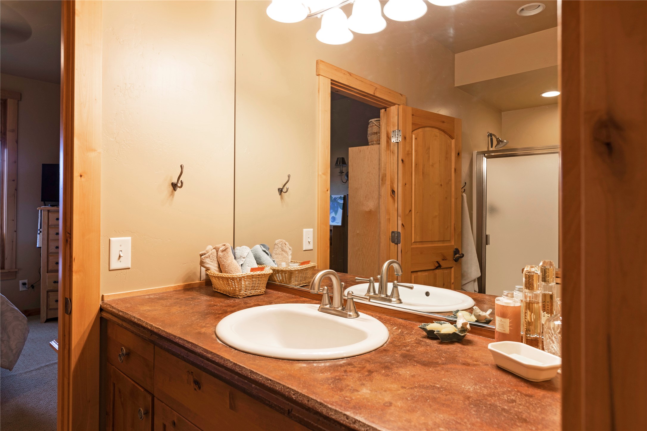 4600 Tiberius Drive Property Photo 35
