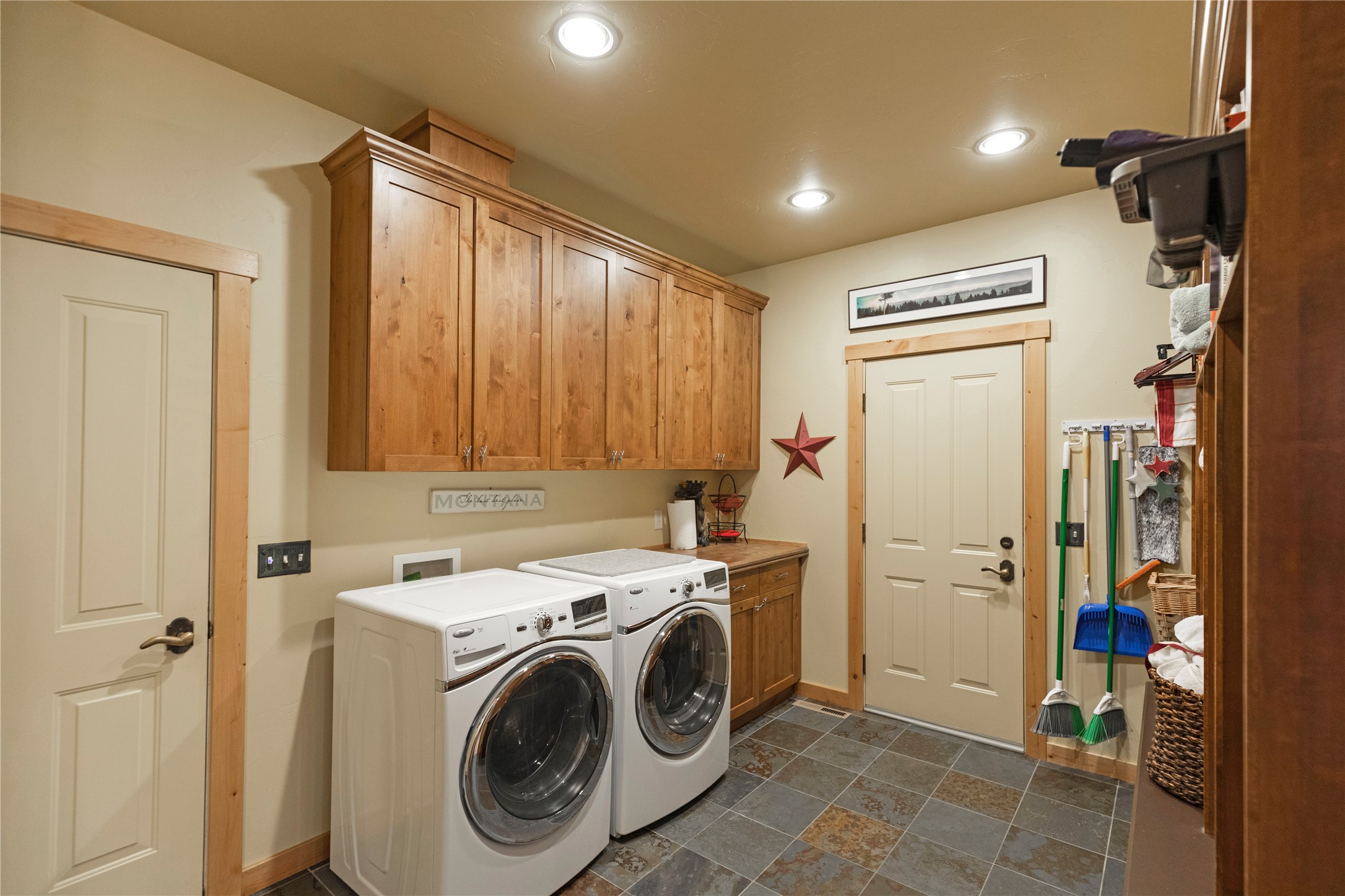 4600 Tiberius Drive Property Photo 40