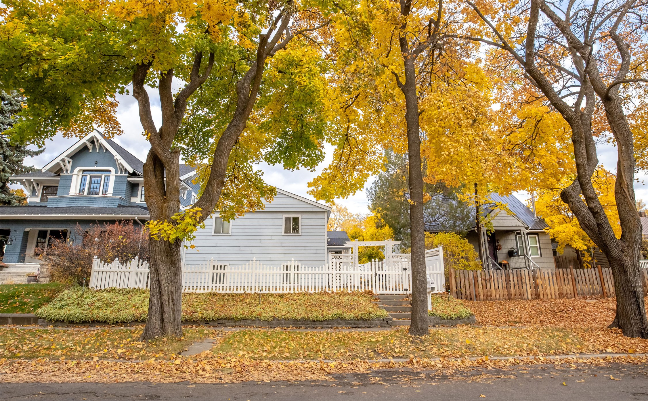 411 3rd Avenue E Property Photo 5