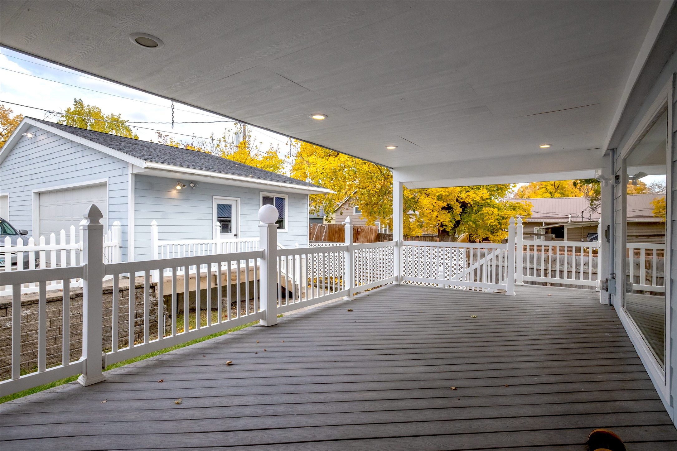 411 3rd Avenue E Property Photo 17