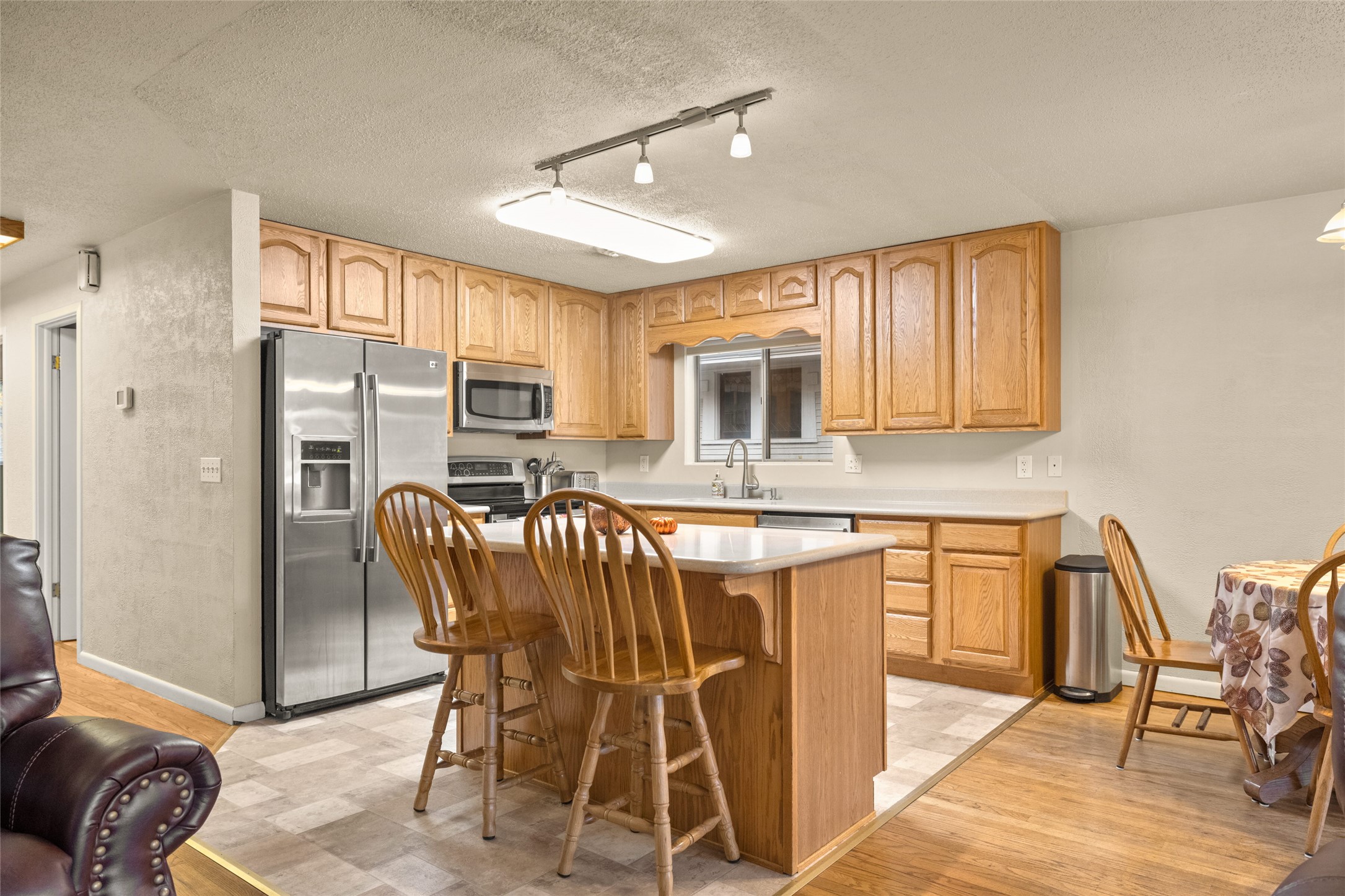 411 3rd Avenue E Property Photo 30