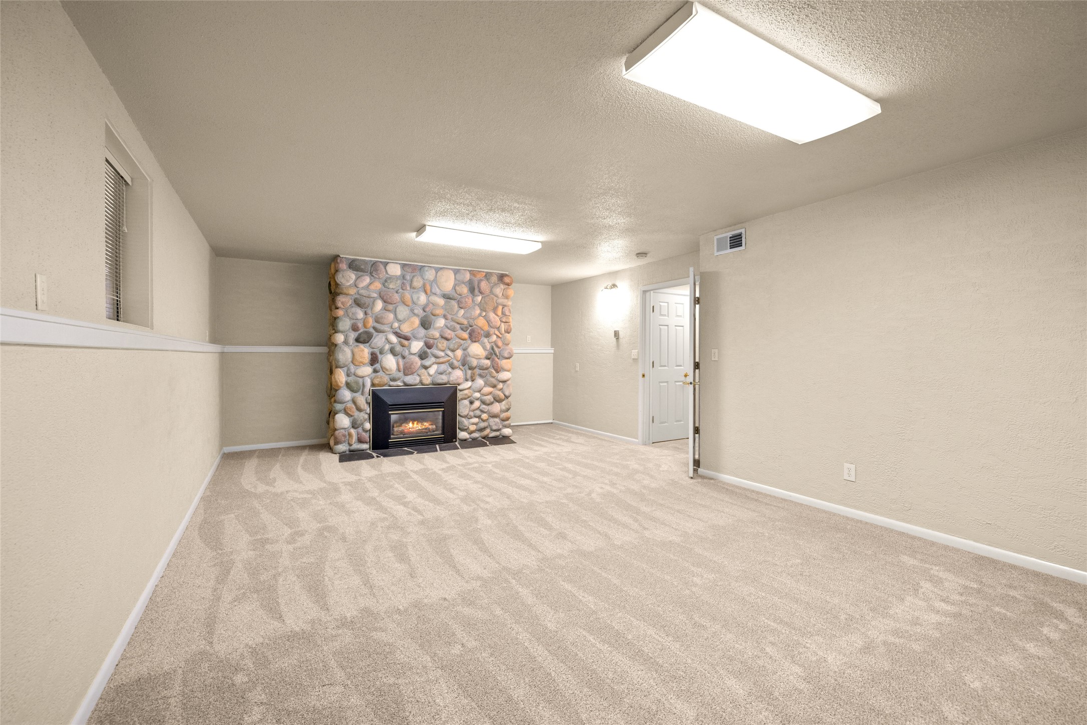 411 3rd Avenue E Property Photo 44