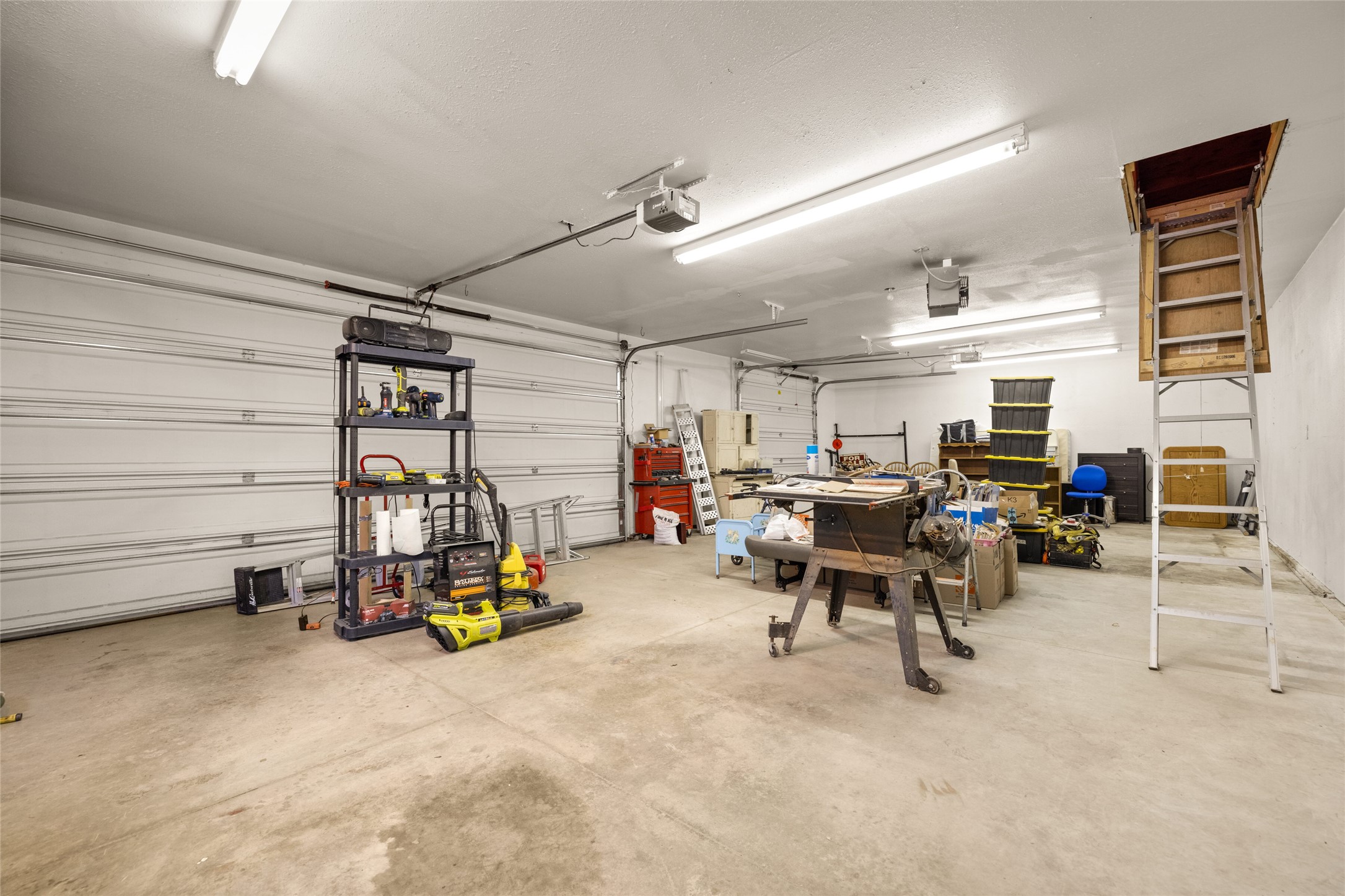 411 3rd Avenue E Property Photo 54