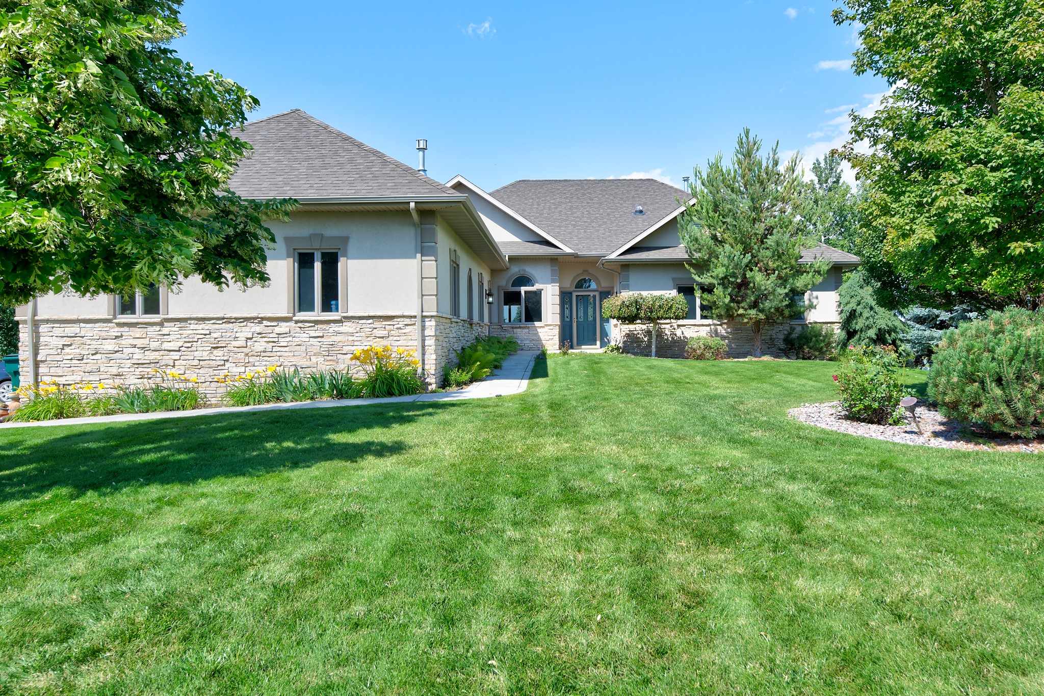 Fox Ridge Real Estate Listings Main Image