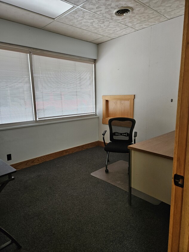 18 4th Street N Property Photo 10