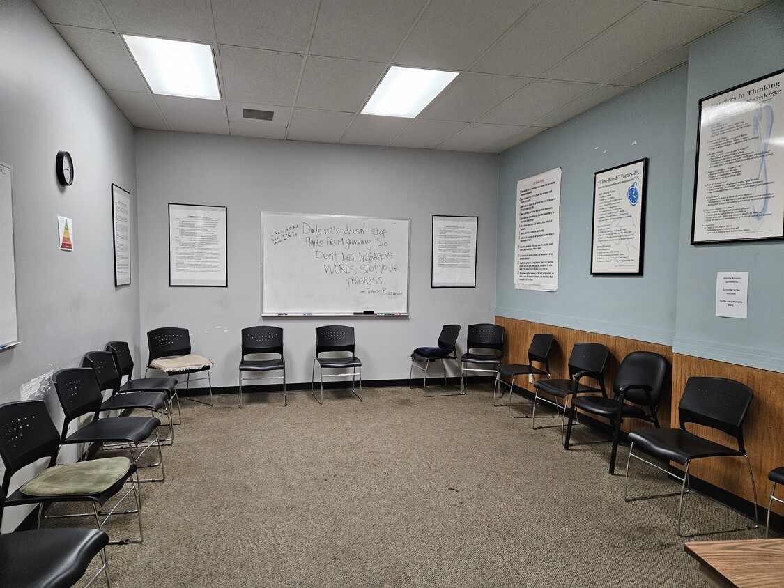 18 4th Street N Property Photo 12