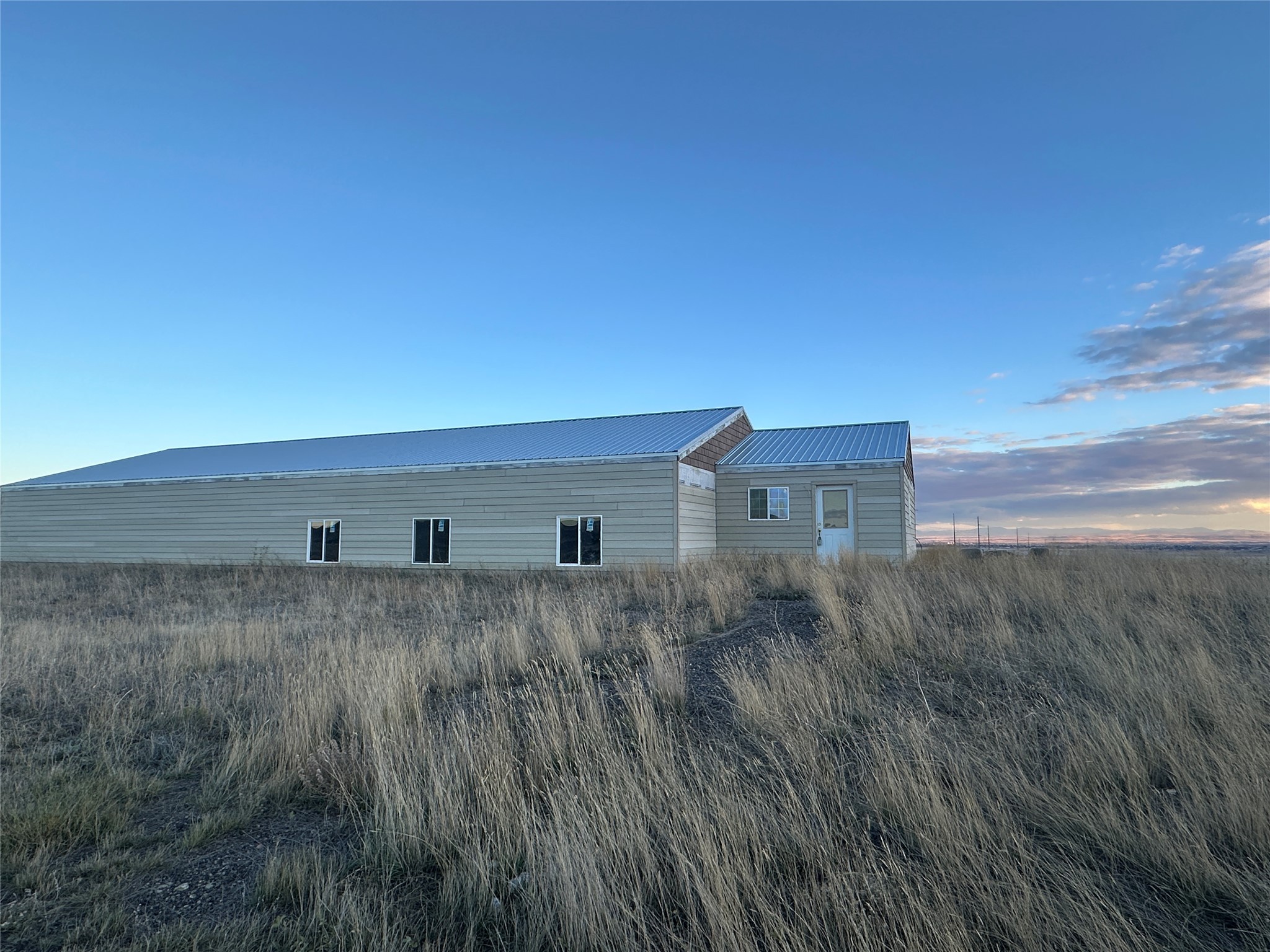 407 Vinyard Road Property Photo