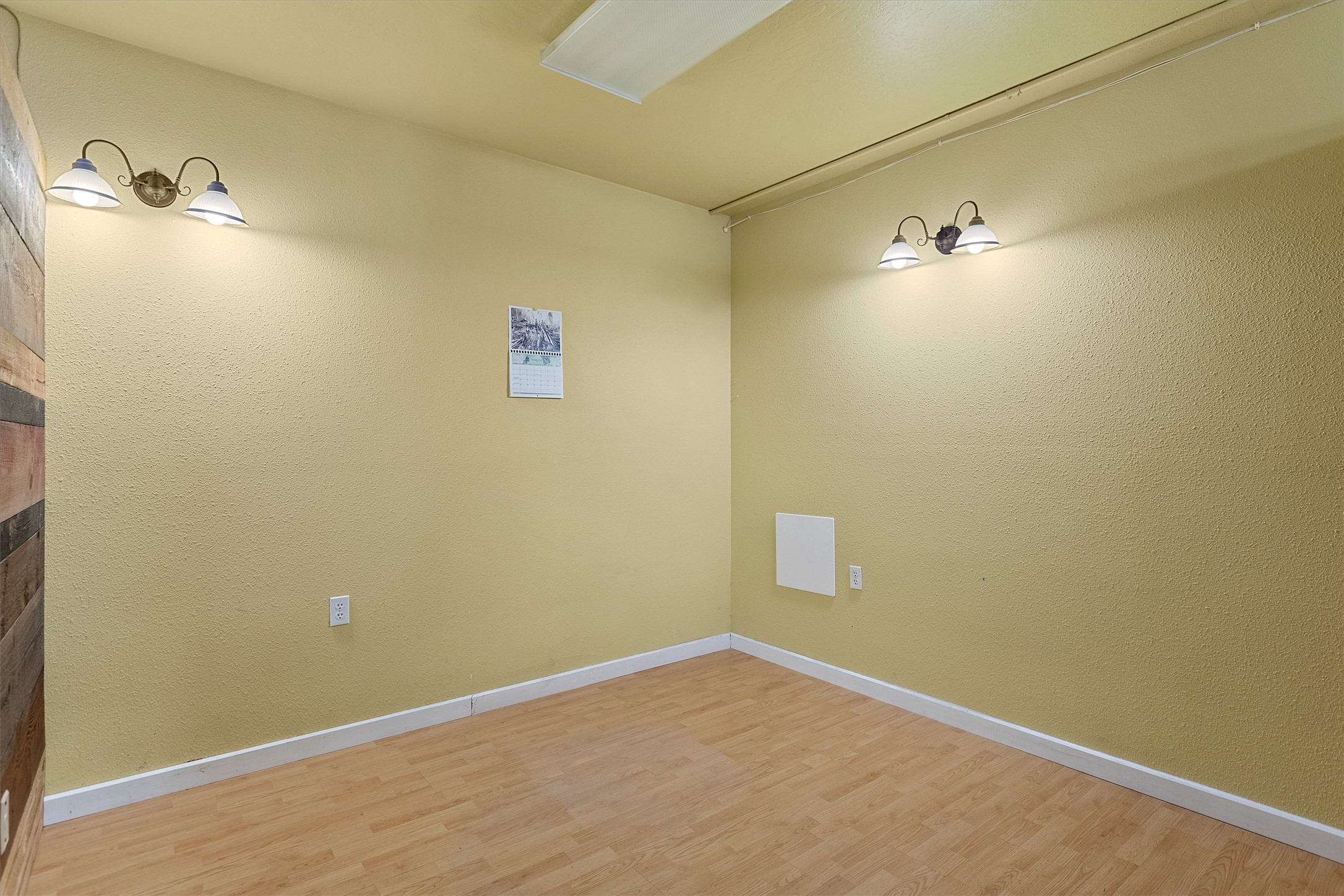4071 Eastside Highway Property Photo 10