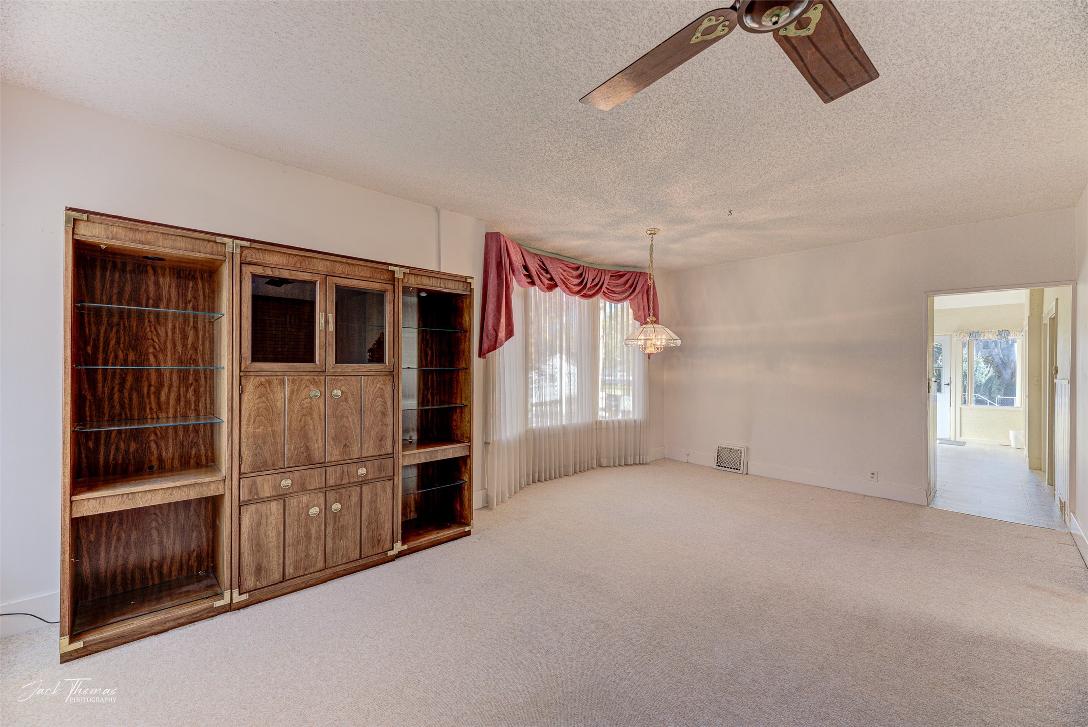 132 N Walnut Street Property Photo 26
