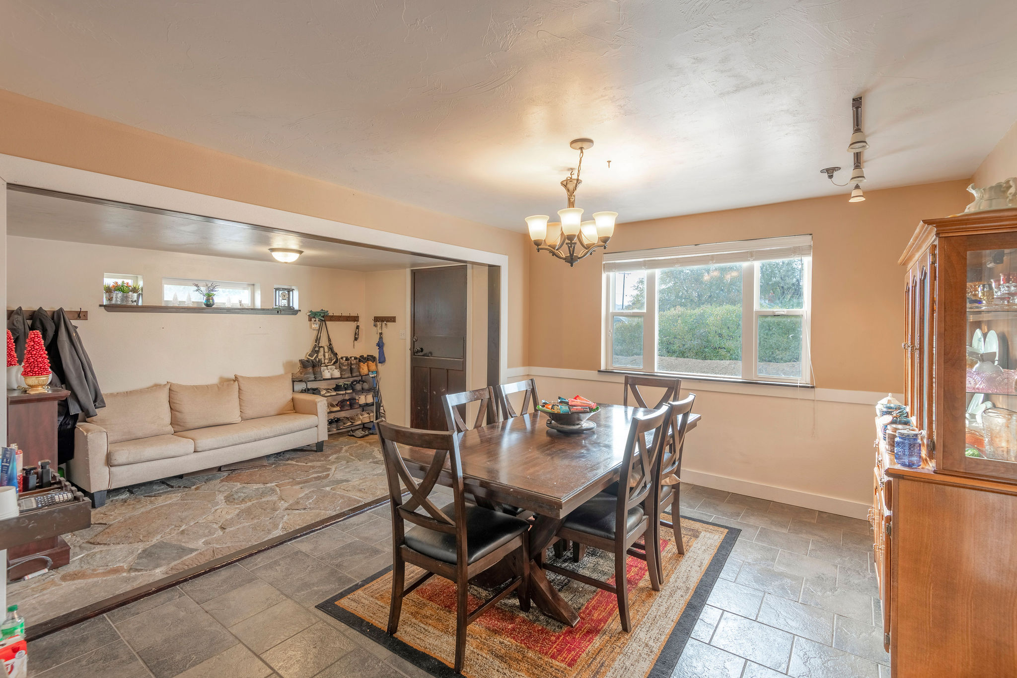 5503 Kerr Drive Property Photo 6