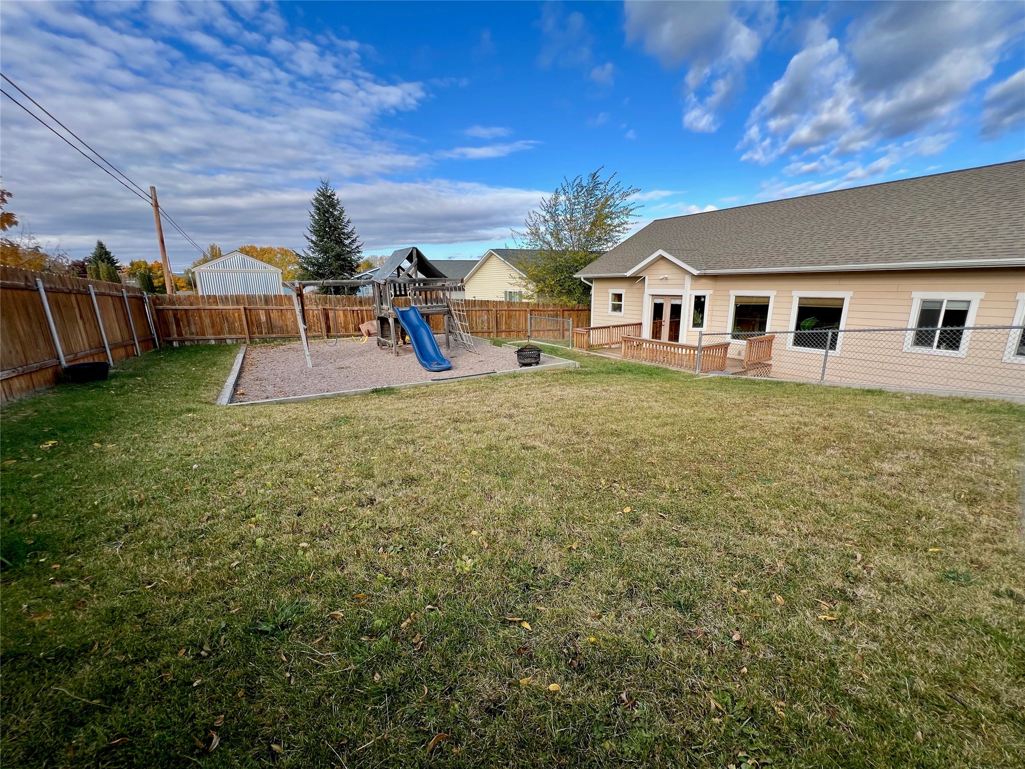 2 Weber Avenue Property Photo 4