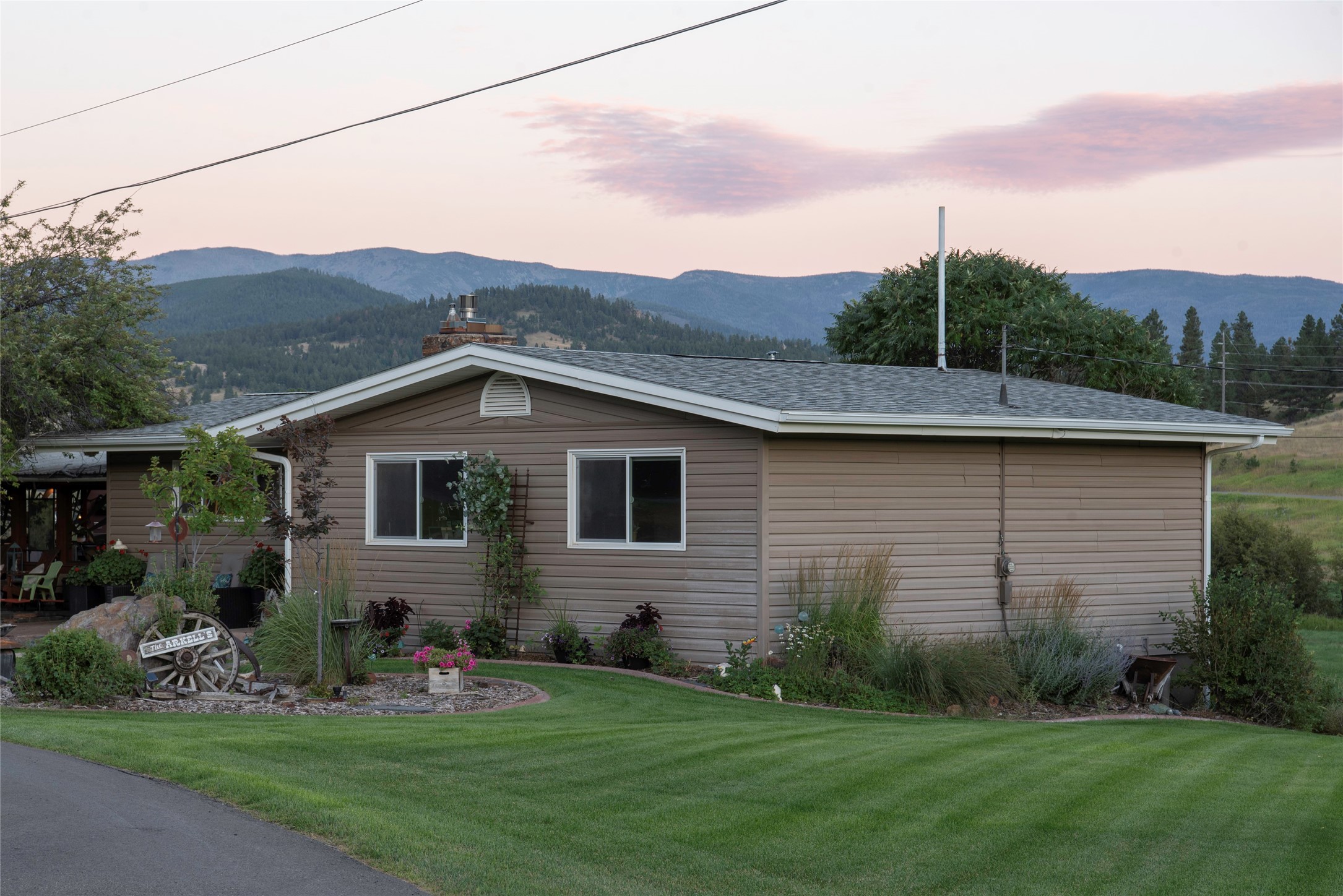 10 Halford Road Property Photo 35