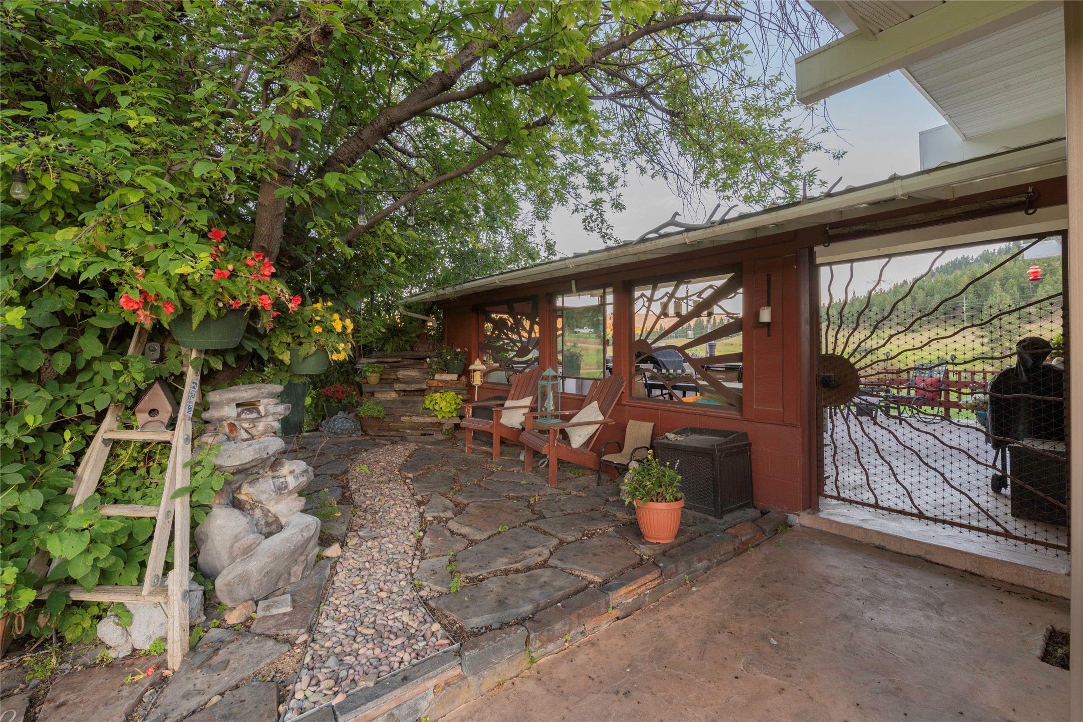 10 Halford Road Property Photo 37