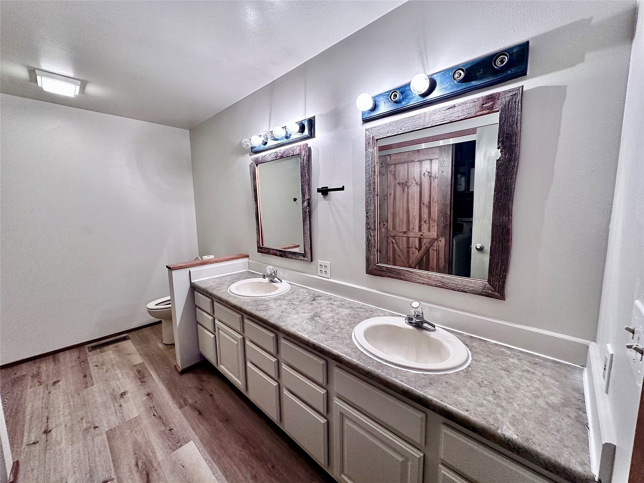 355 Buffalo Drive Property Photo 13