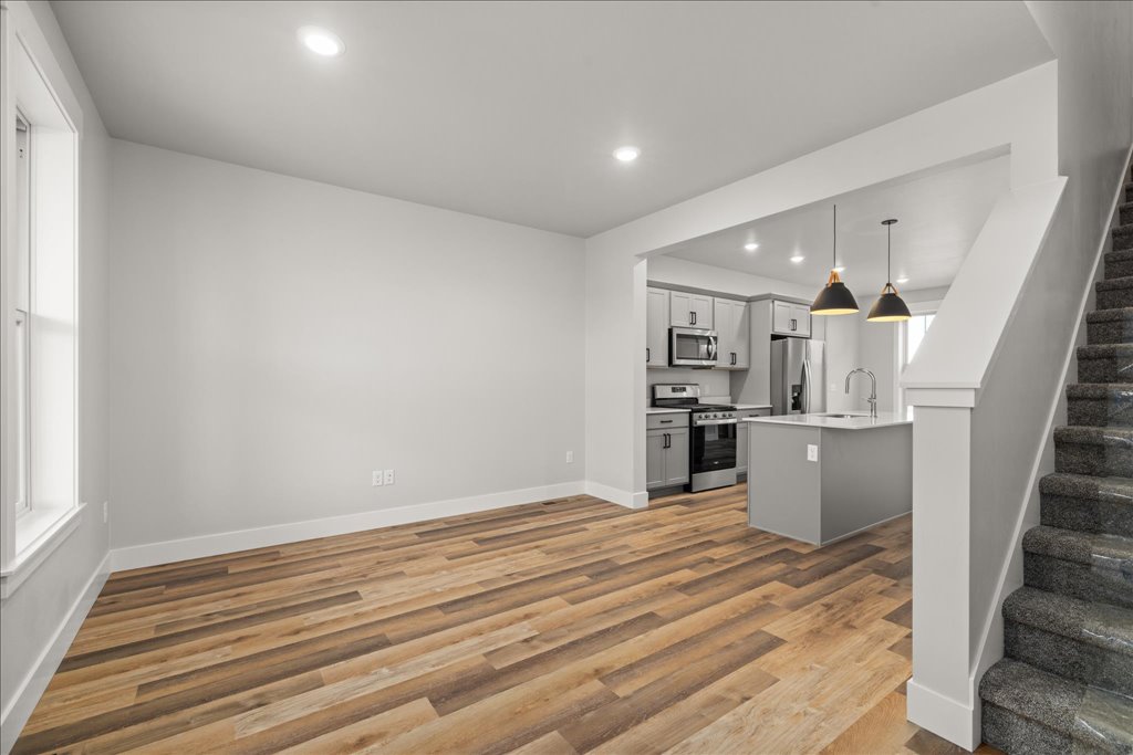 2830 Berwin Street Property Photo 7