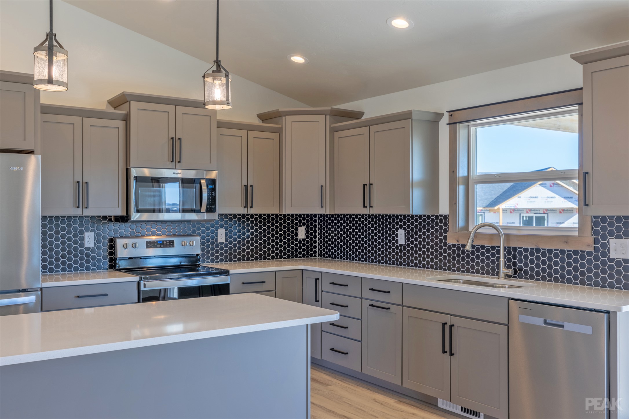 3861 Musselshell Road Property Photo 4