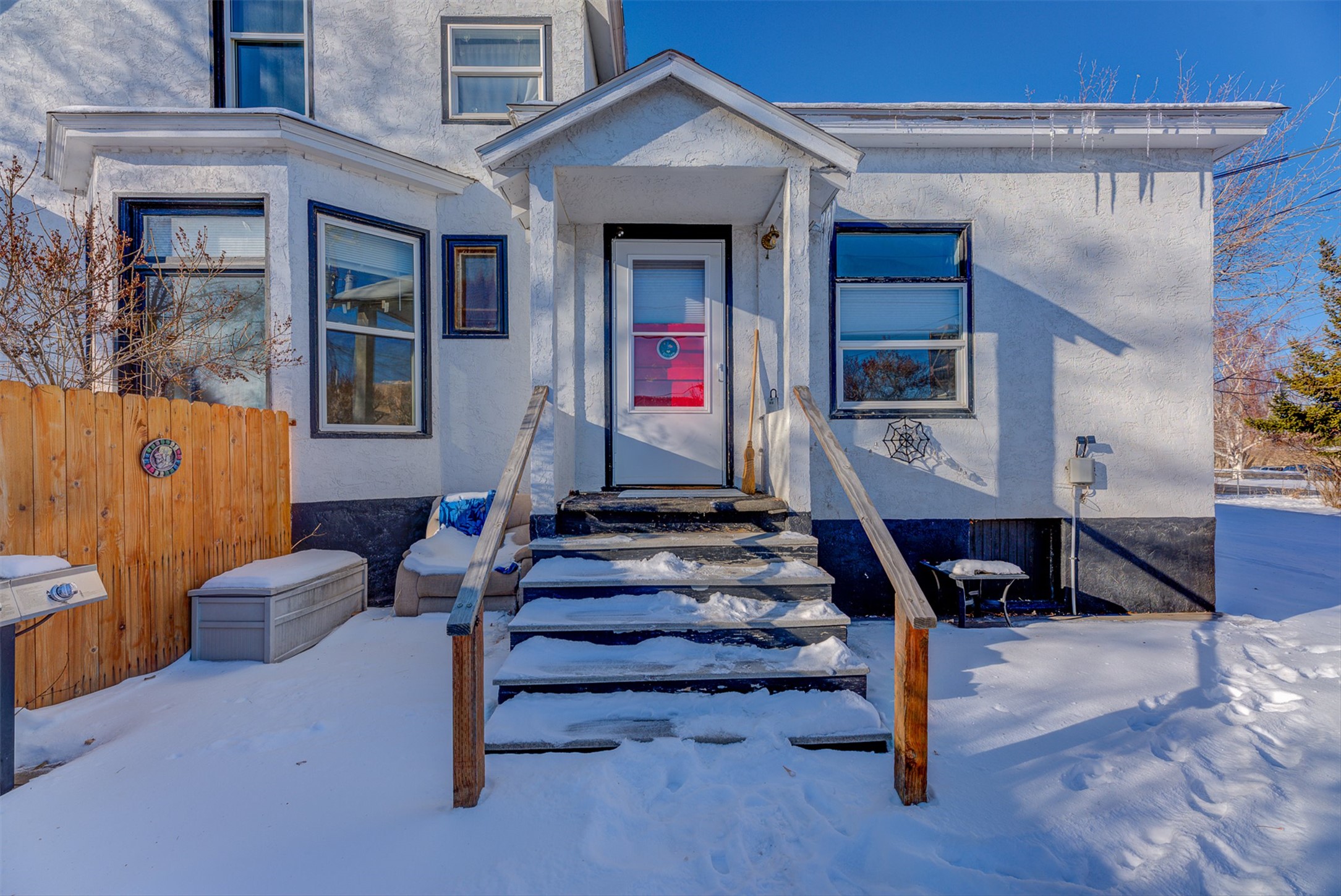 420 Knight Street Property Photo 18