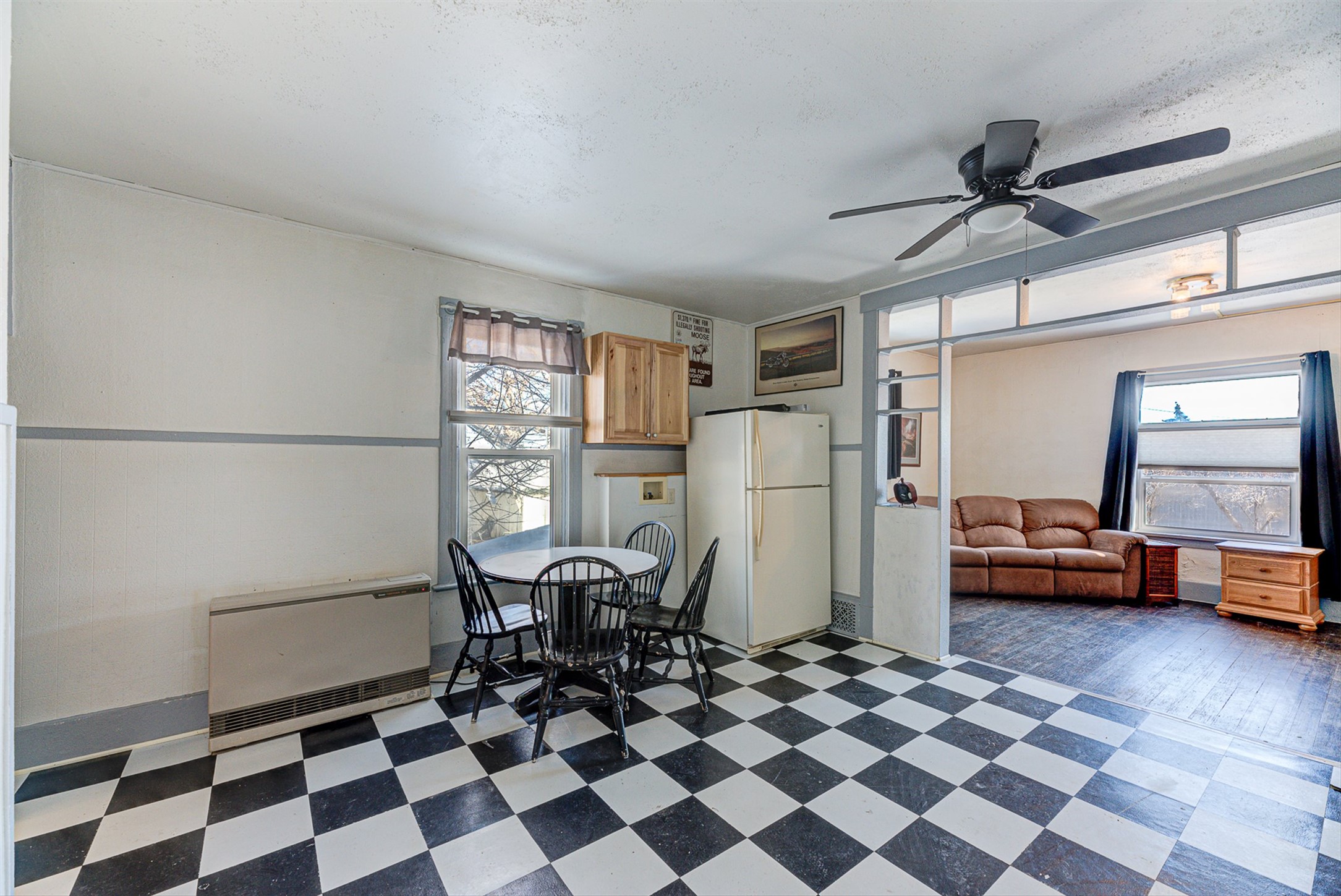 420 Knight Street Property Photo 24
