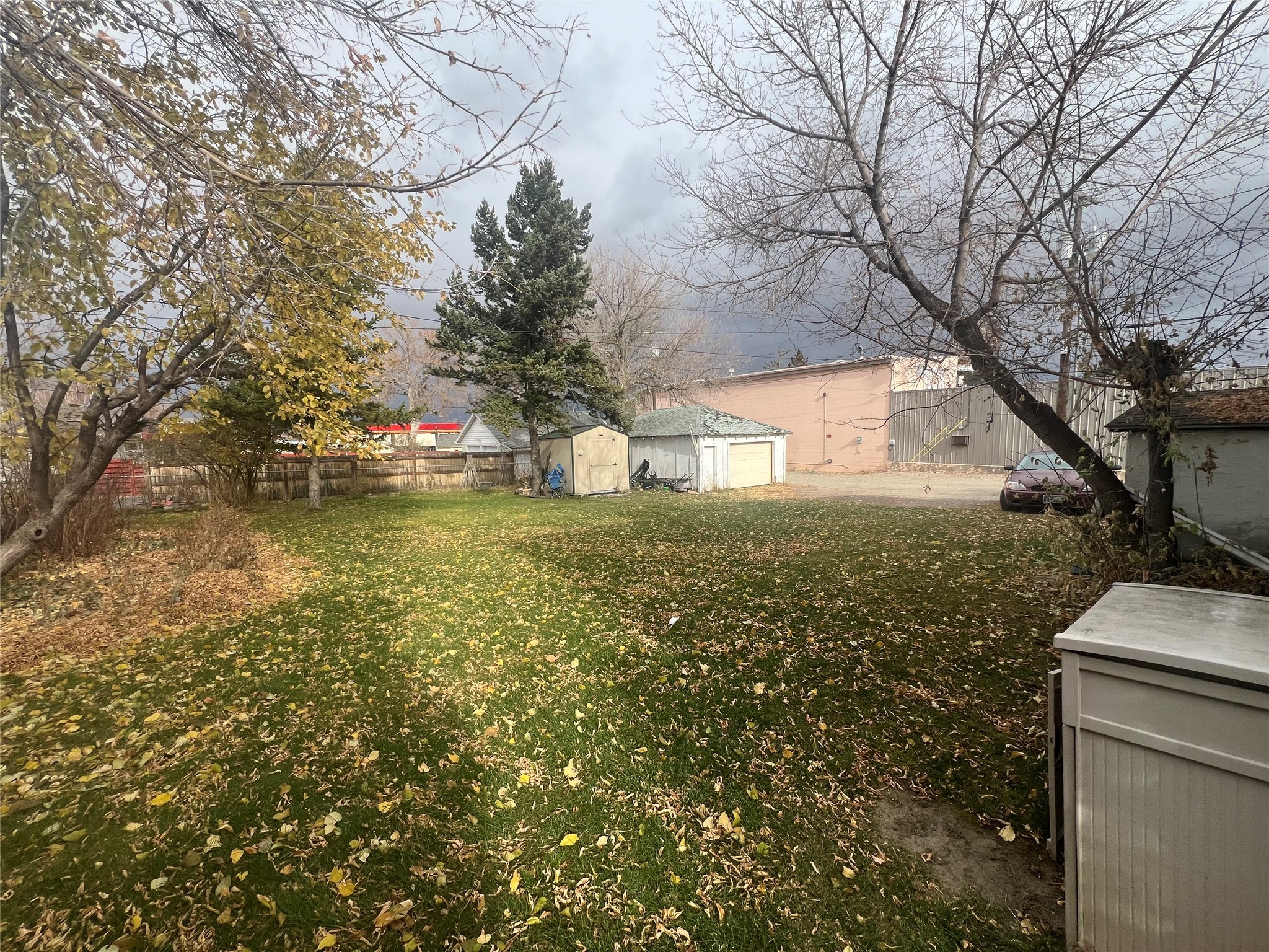 420 Knight Street Property Photo 39