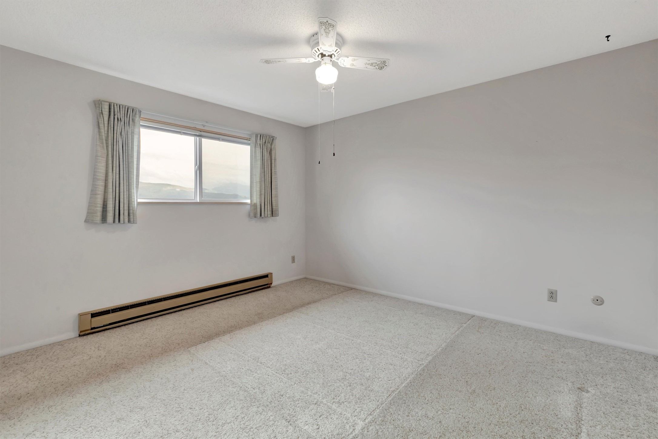 129 Cascade Street Property Photo 7