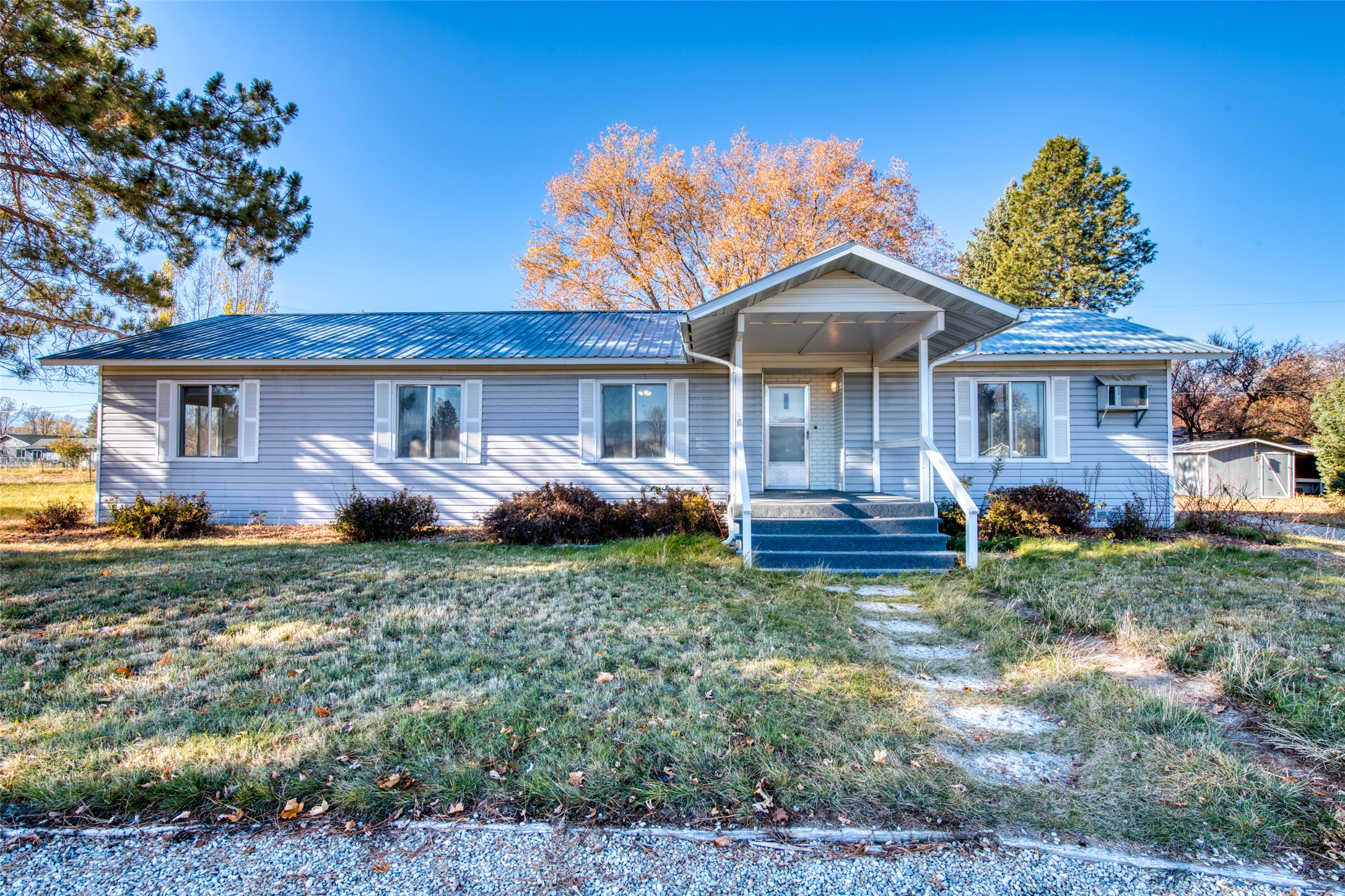 389 Winkler Lane Property Photo 1