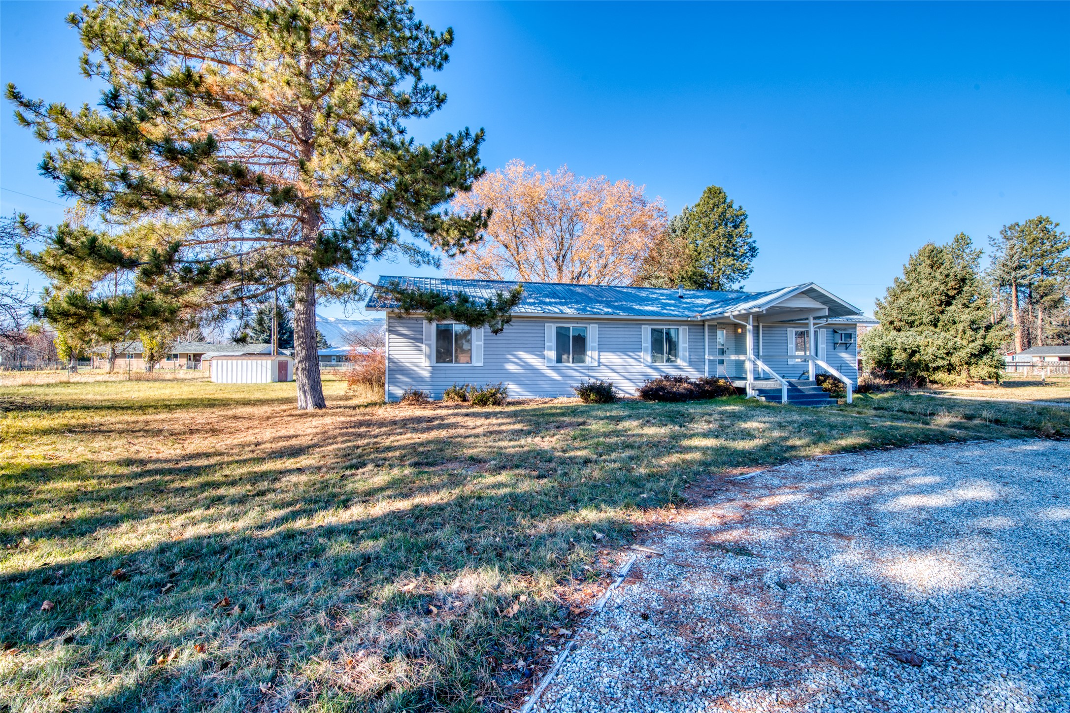 389 Winkler Lane Property Photo 3
