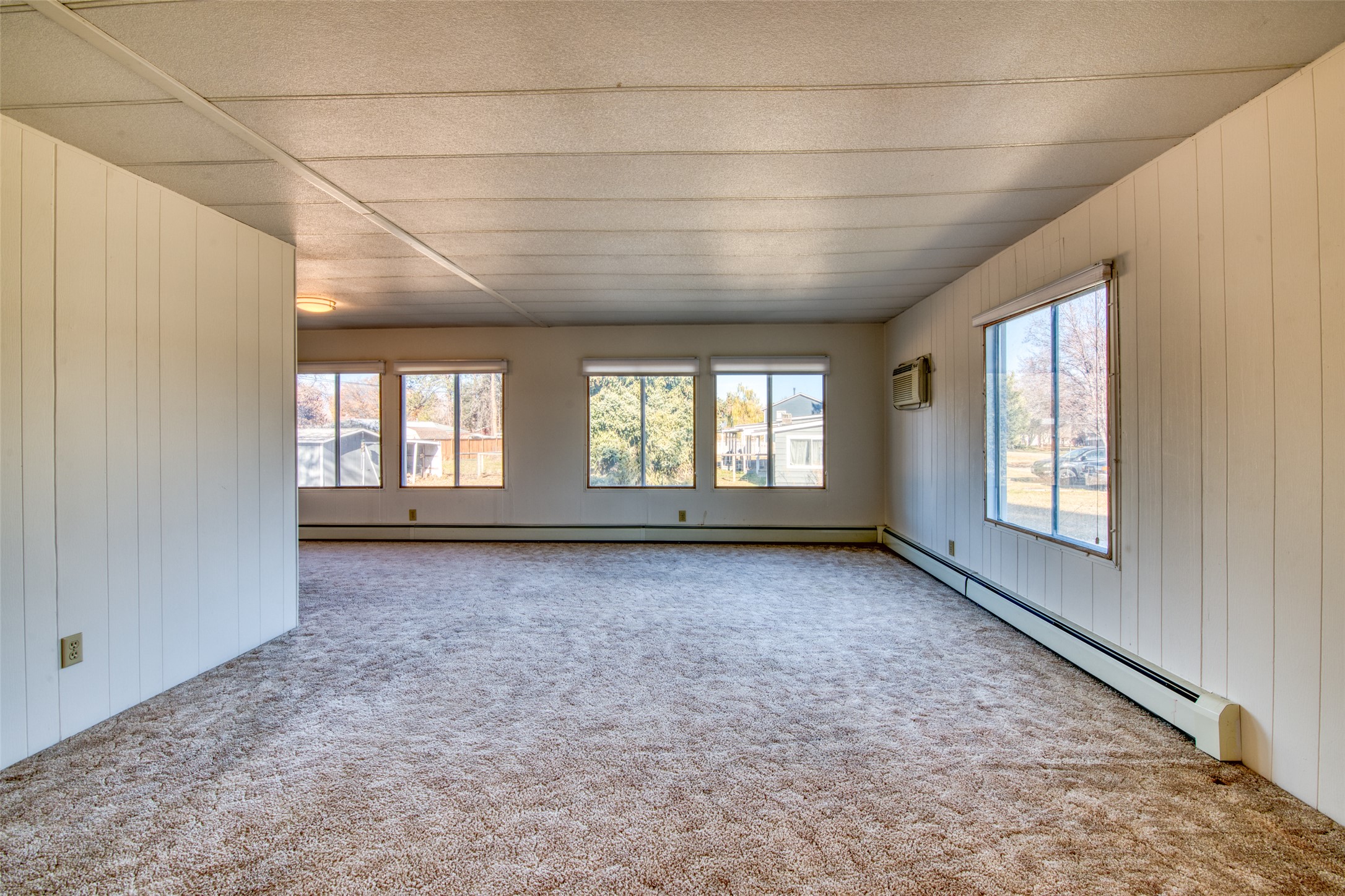 389 Winkler Lane Property Photo 10