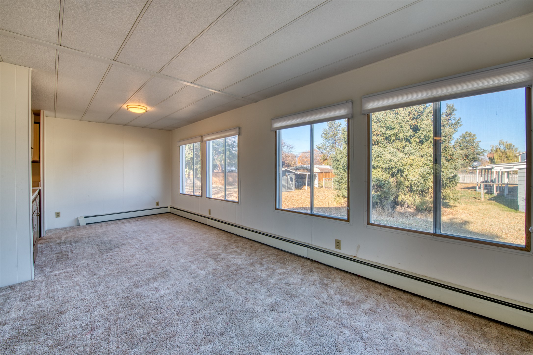 389 Winkler Lane Property Photo 11