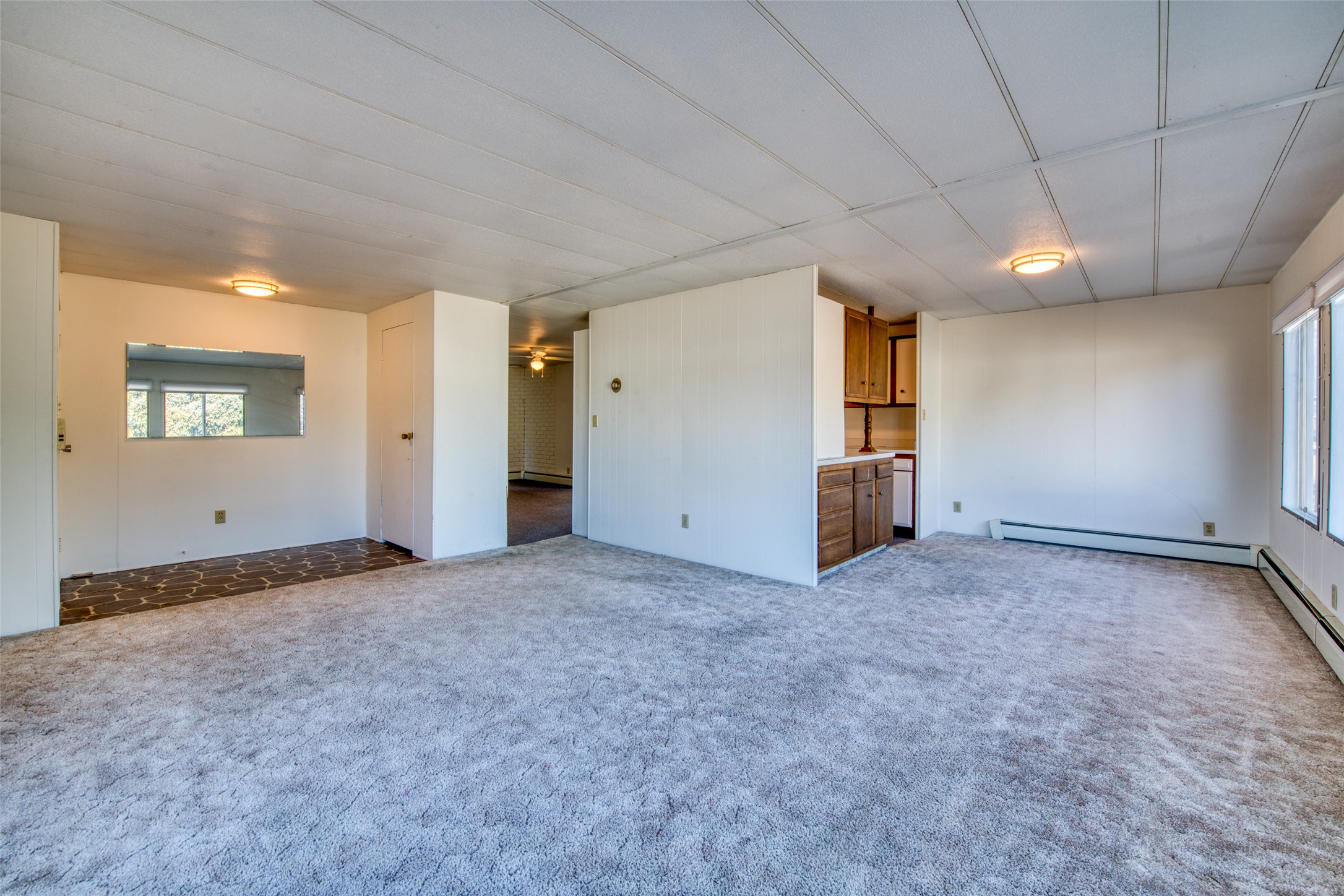 389 Winkler Lane Property Photo 12