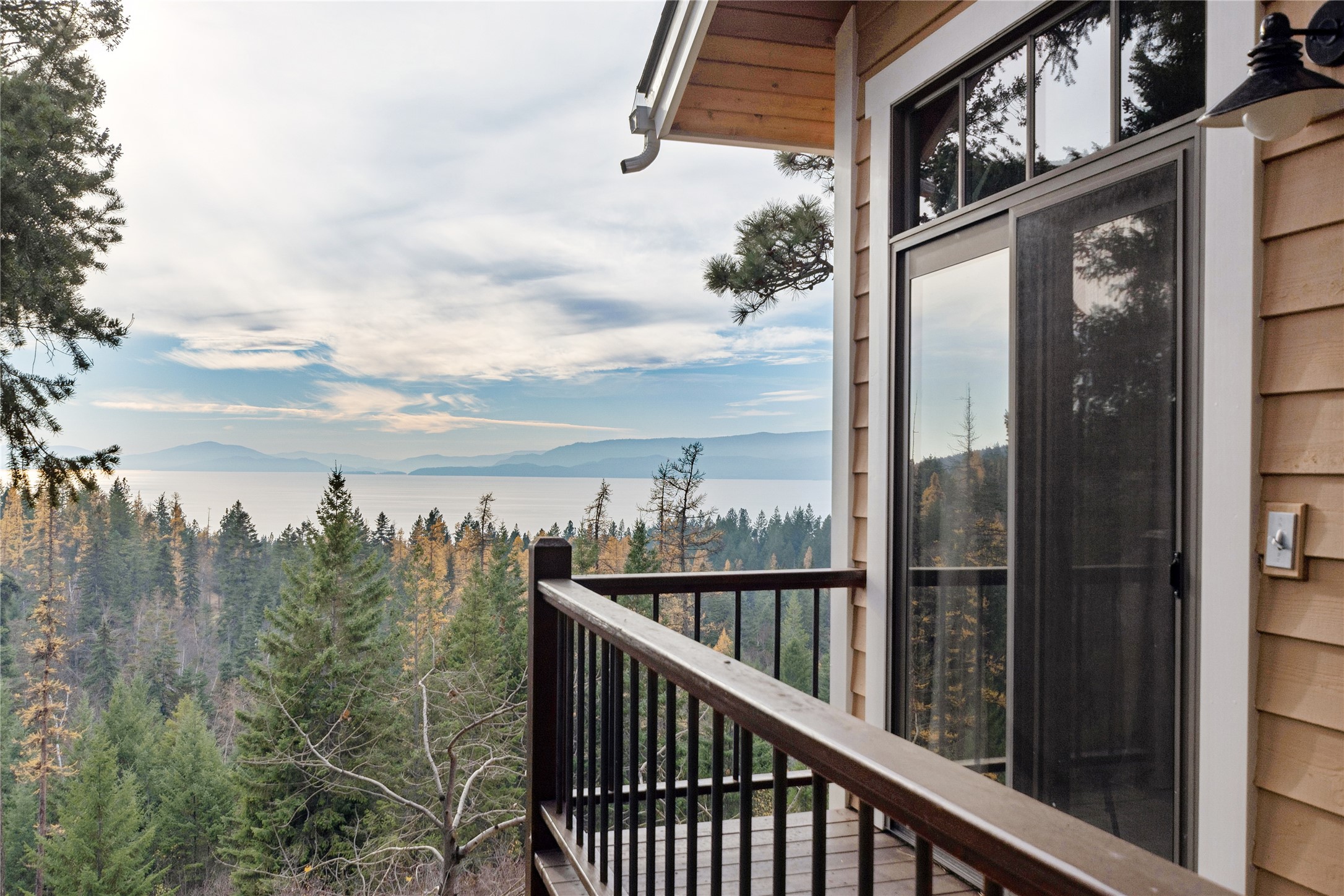 32054 Birch Tree Drive Property Photo 3