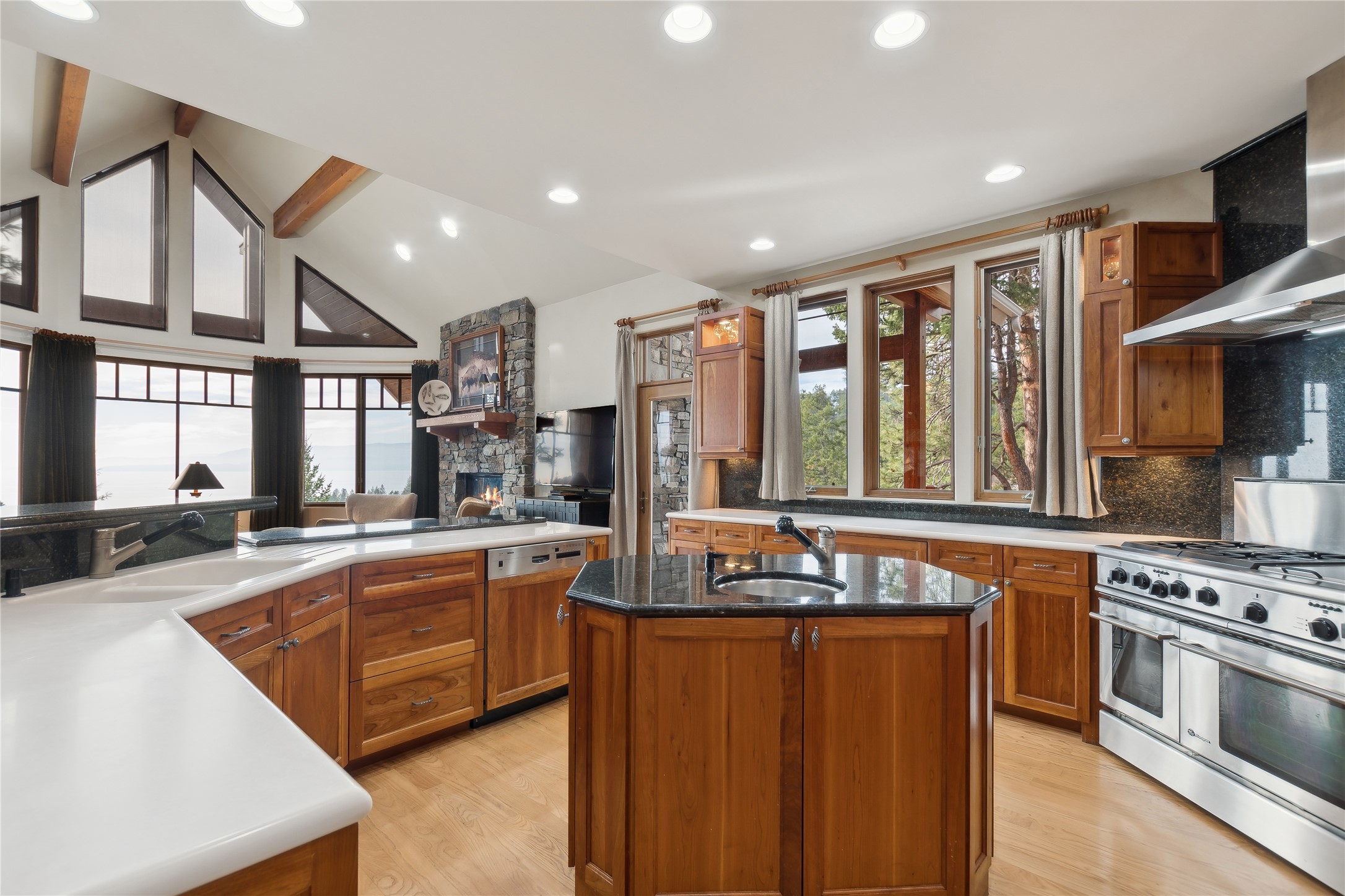 32054 Birch Tree Drive Property Photo 15