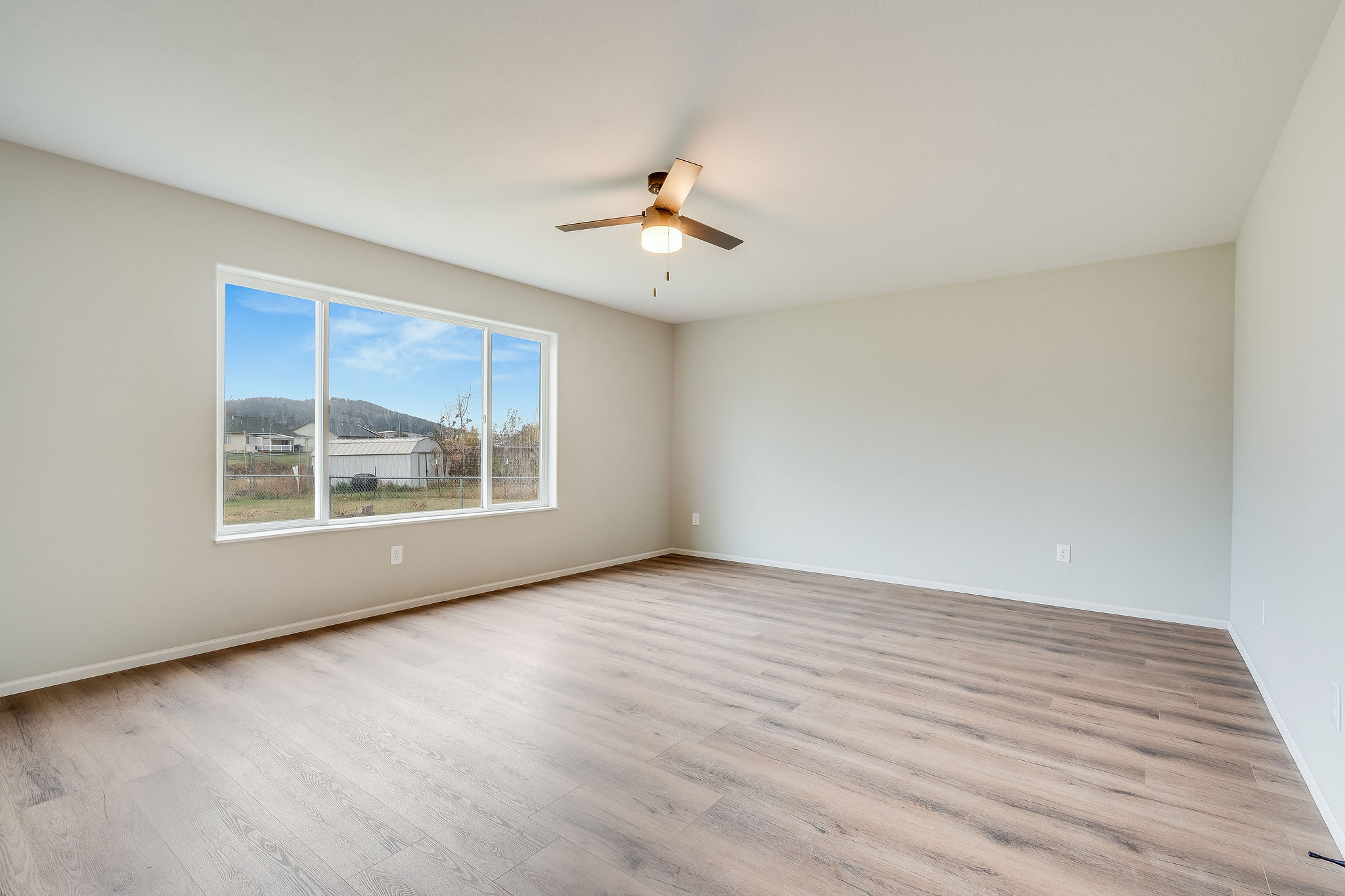 2148 S Woodland Drive Property Photo 25