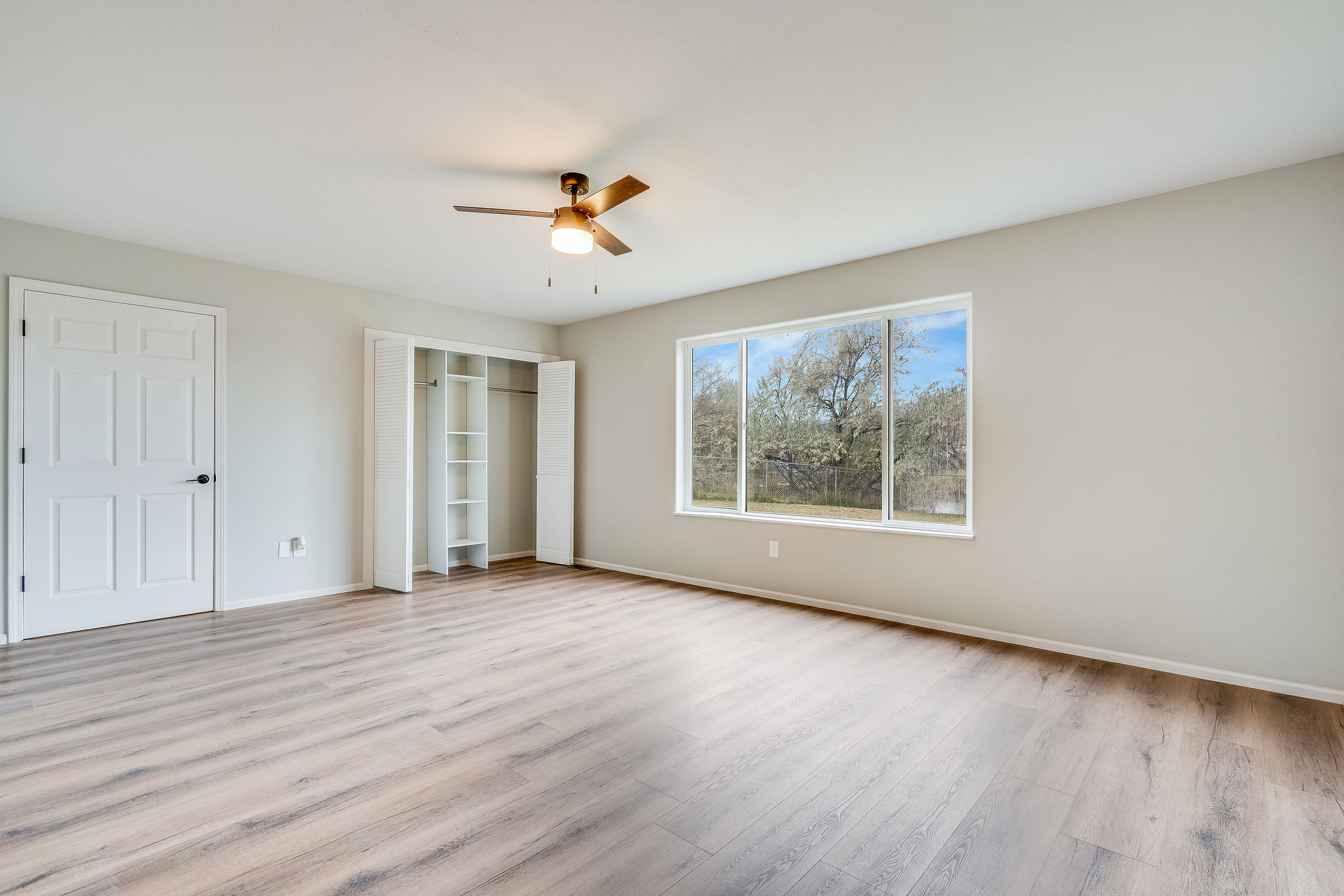 2148 S Woodland Drive Property Photo 26
