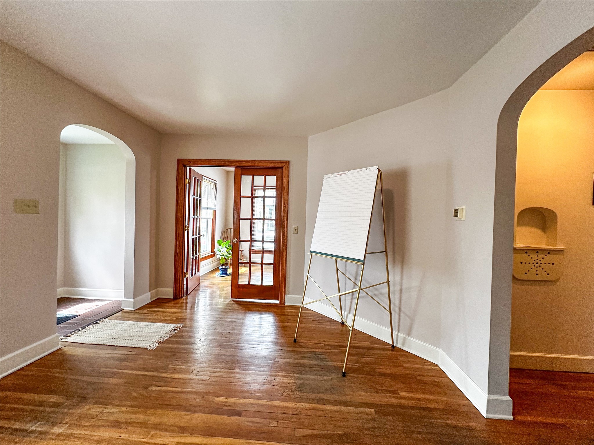 322 W Spruce Street Property Photo 6