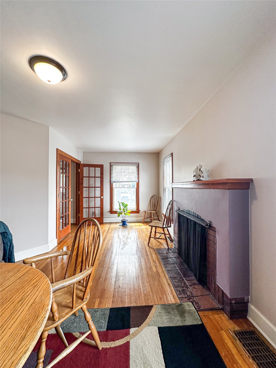 322 W Spruce Street Property Photo 8