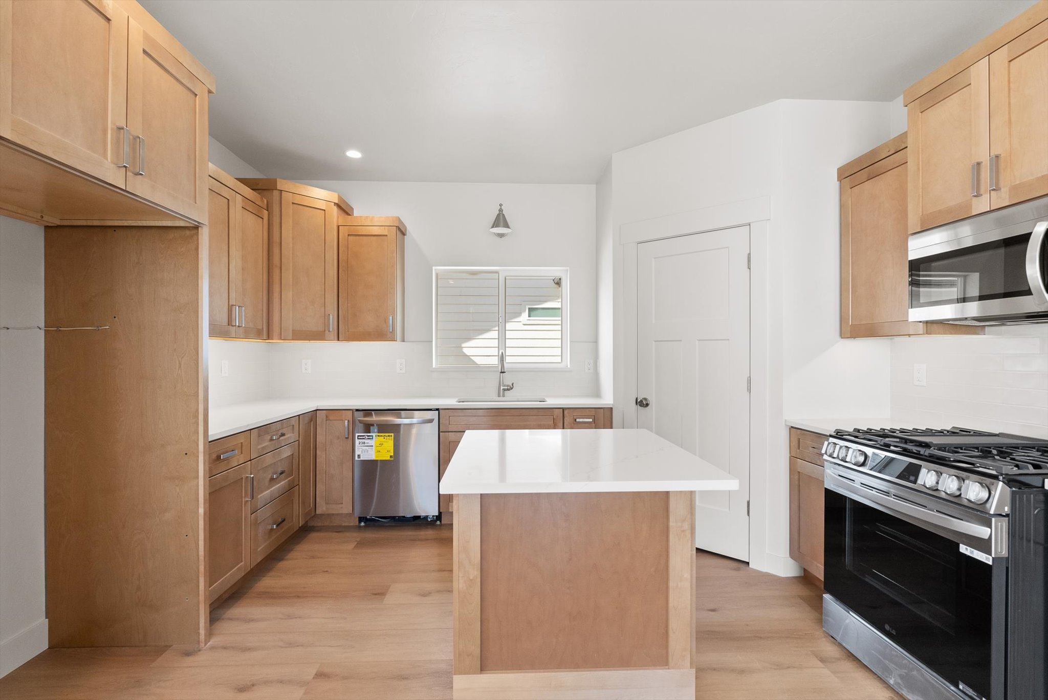 711 Xavier Road Property Photo 11
